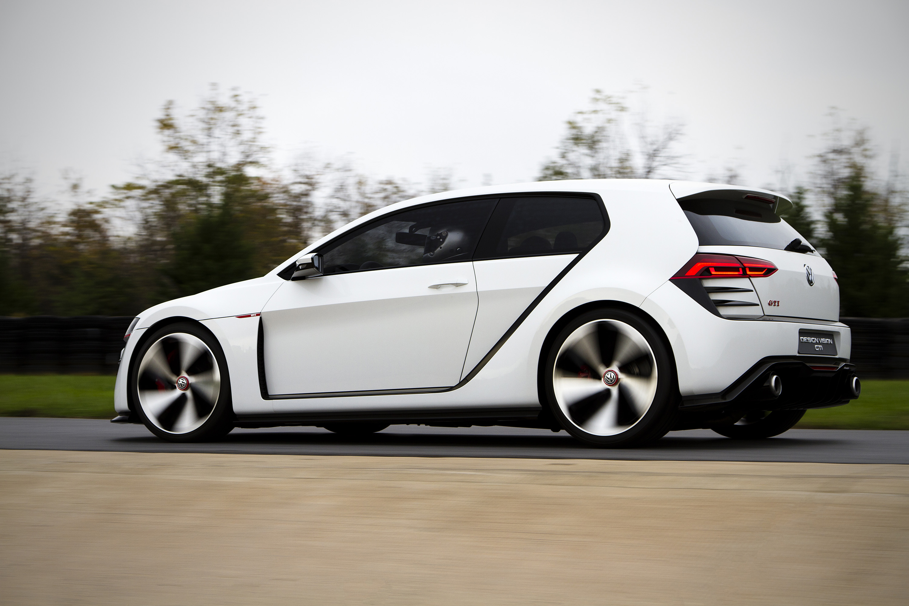 Volkswagen Golf Design Vision GTI photo #30