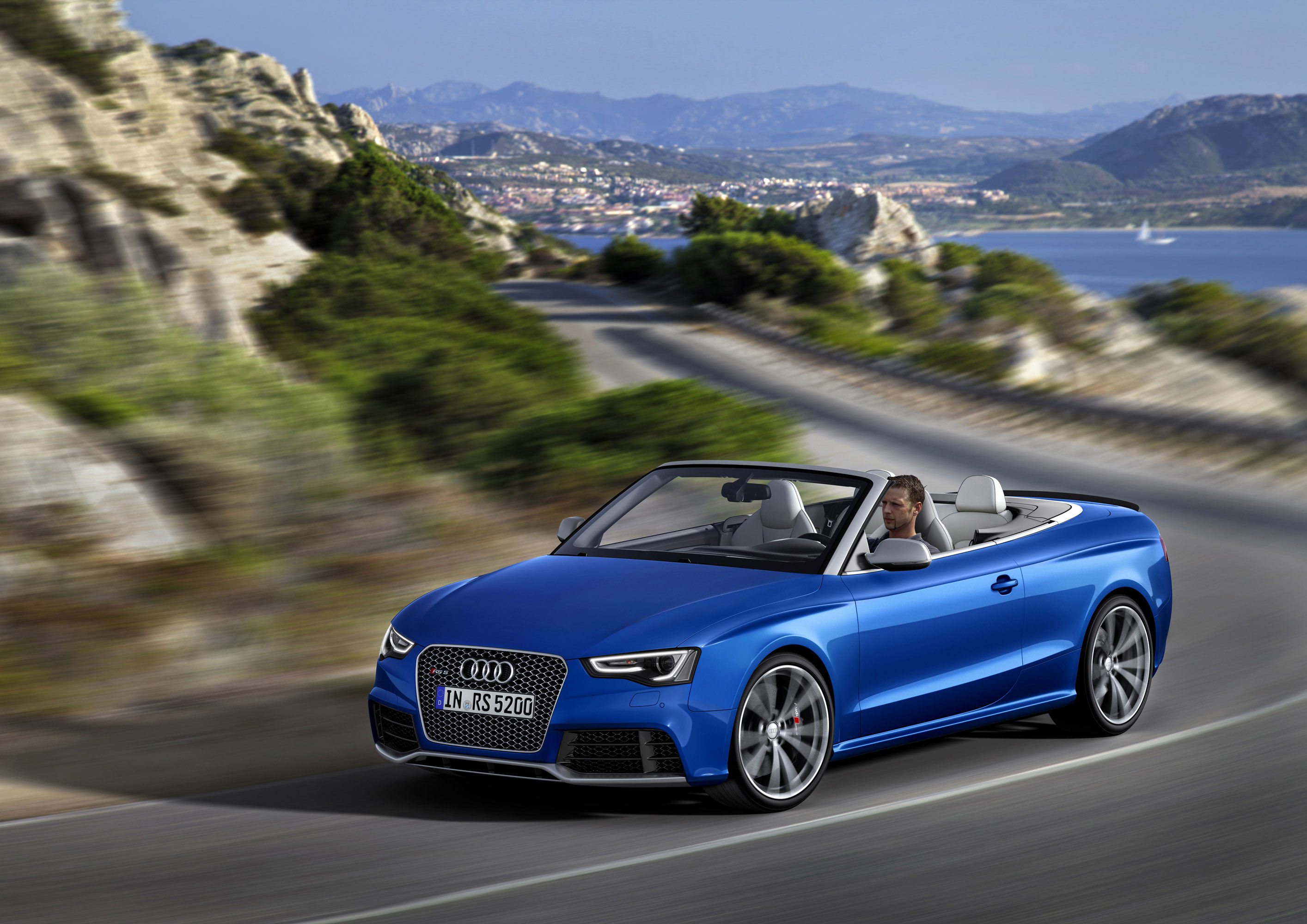 Audi RS5 Cabriolet photo #16