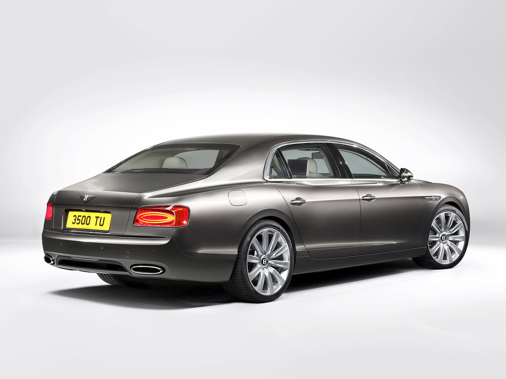 Bentley Flying Spur photo #19