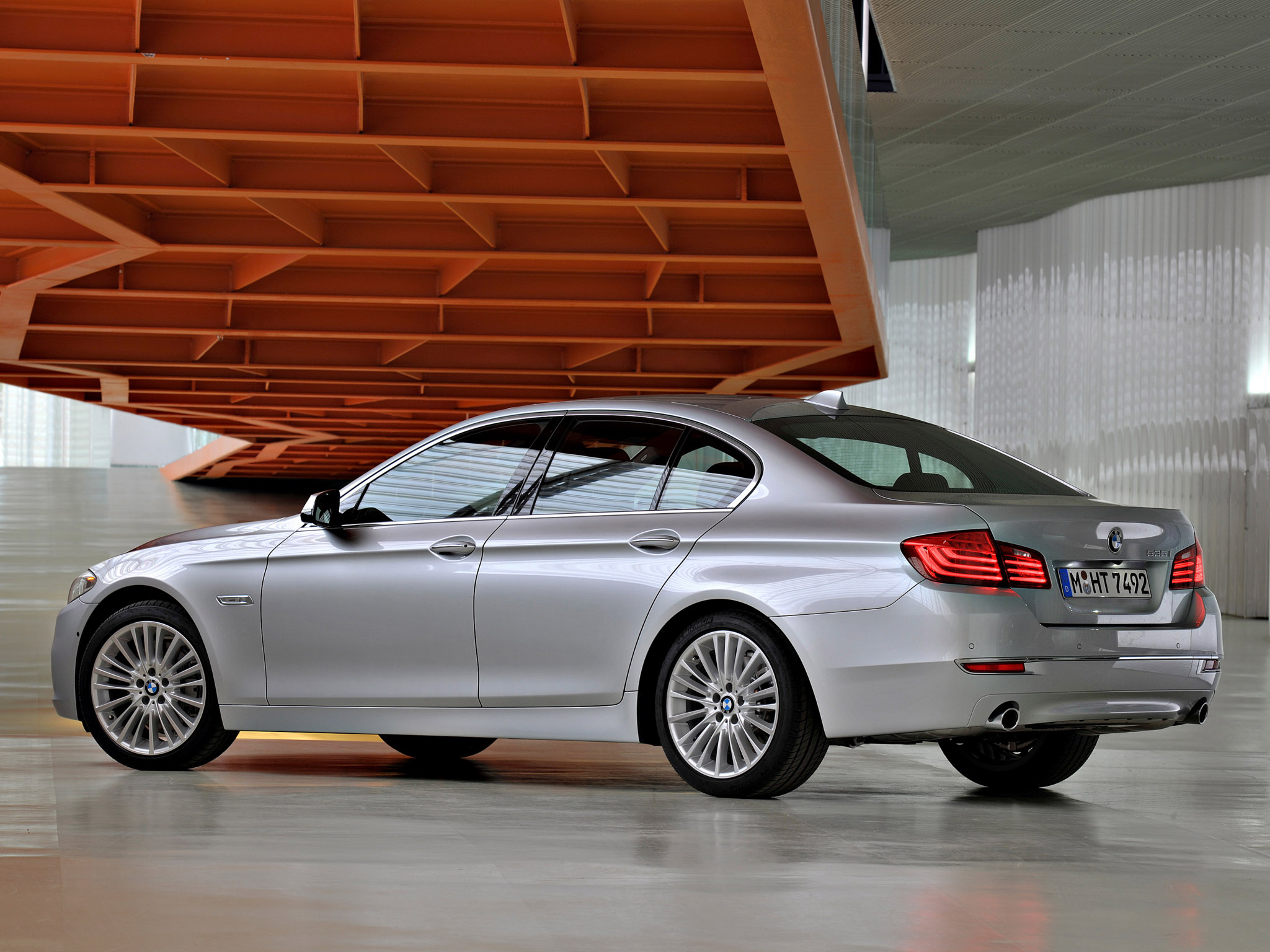 BMW 5-Series photo #78