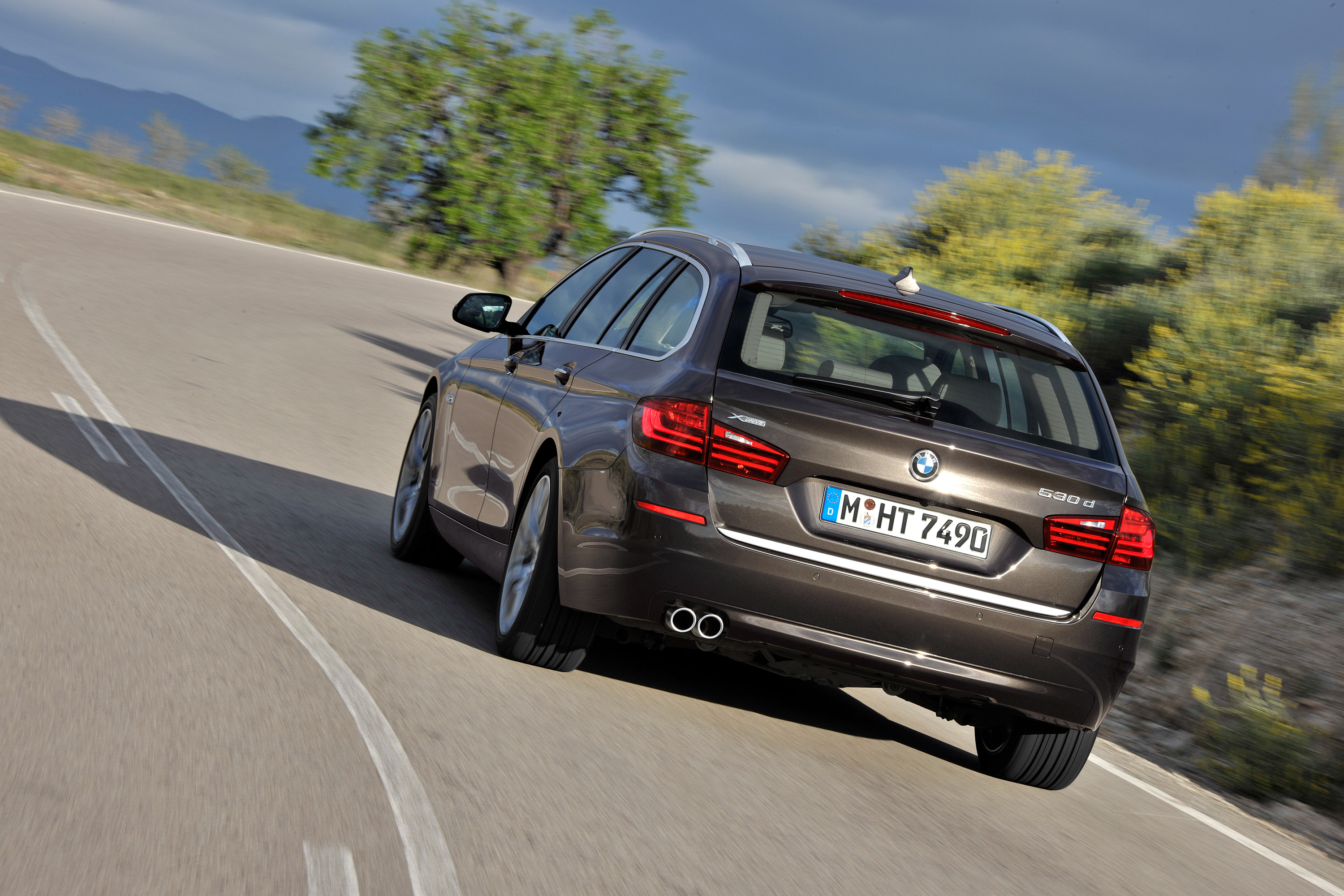 BMW 5-Series photo #85