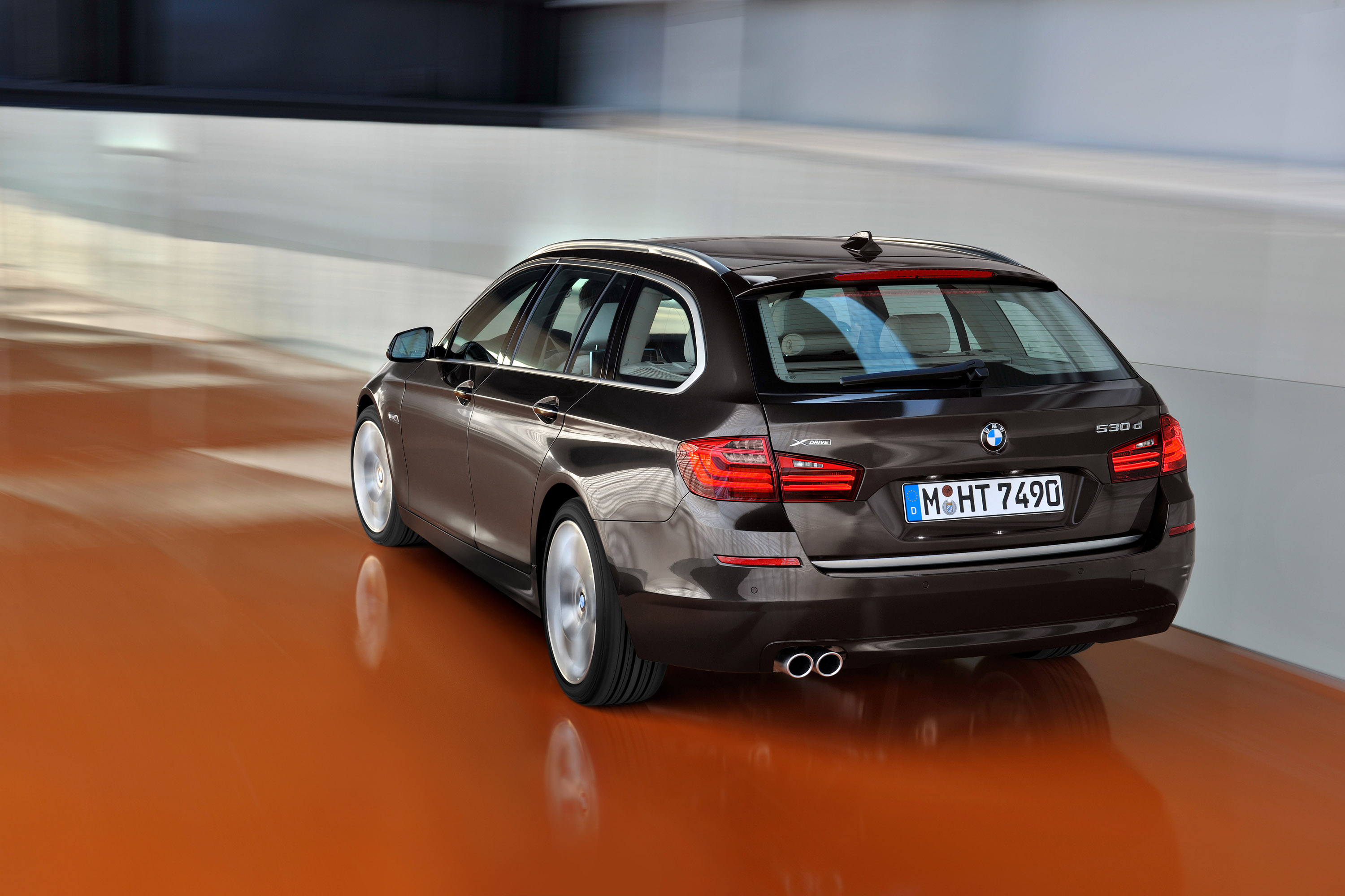 BMW 5-Series photo #87