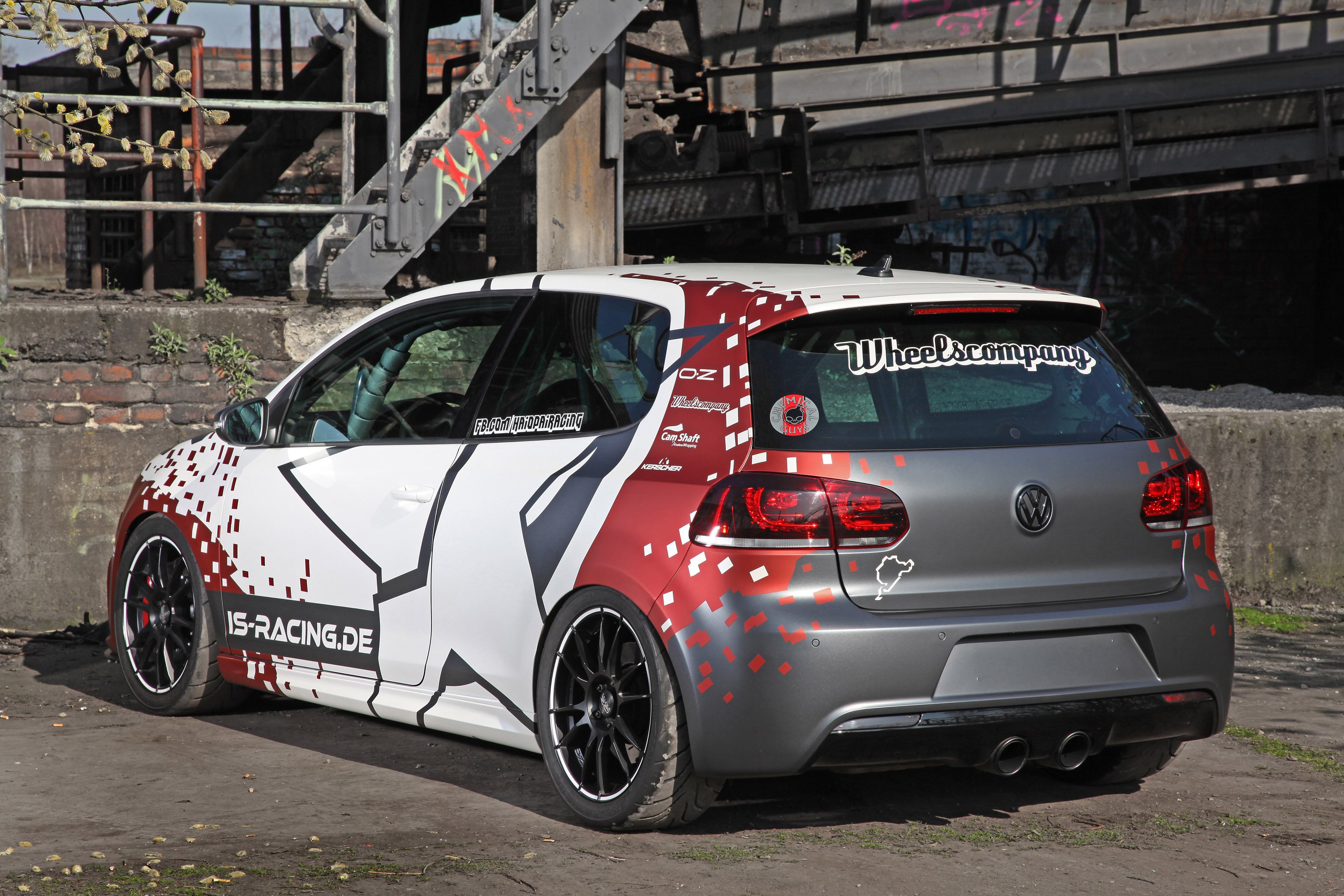 Cam Shaft Volkswagen Golf R photo #21