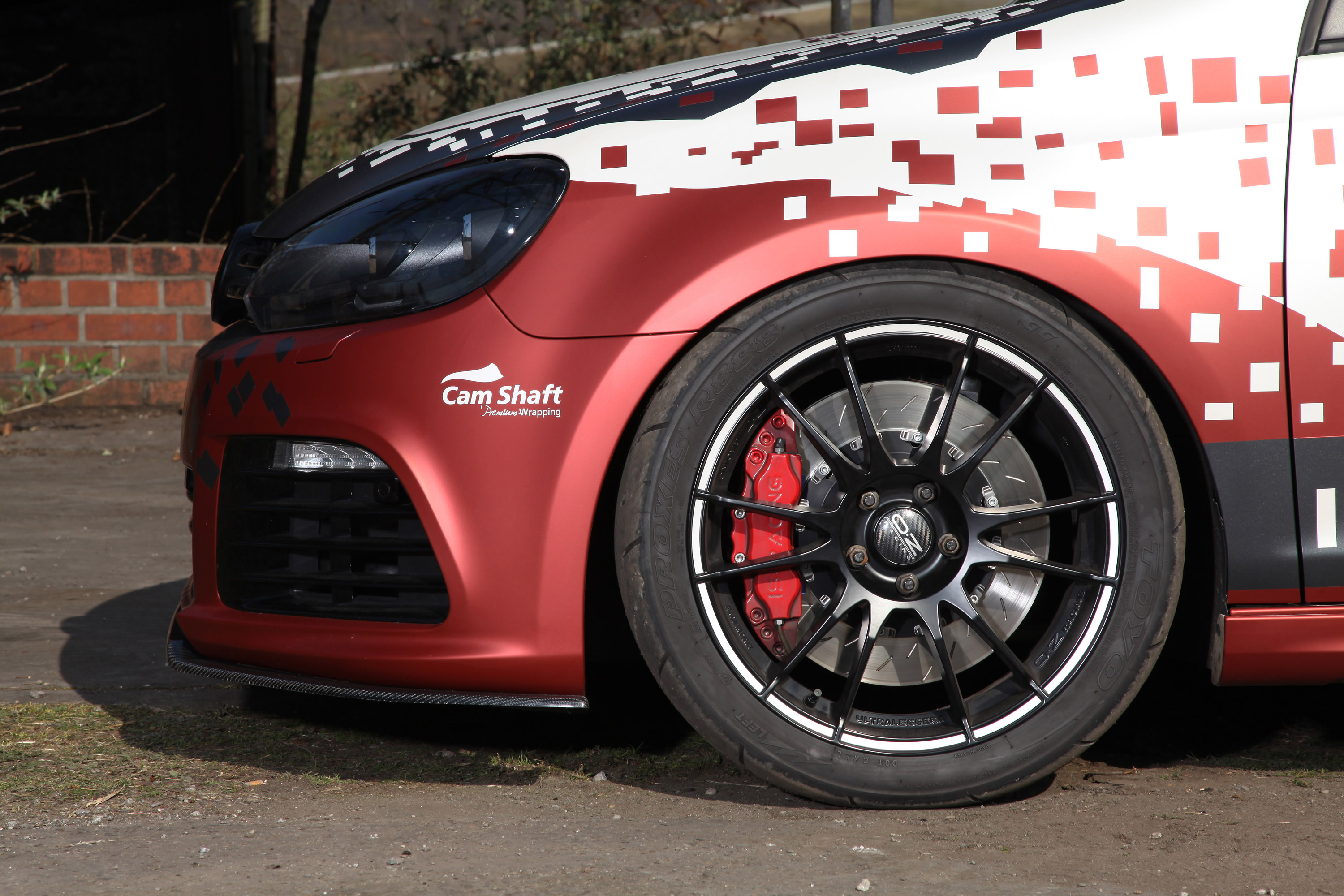 Cam Shaft Volkswagen Golf R photo #28