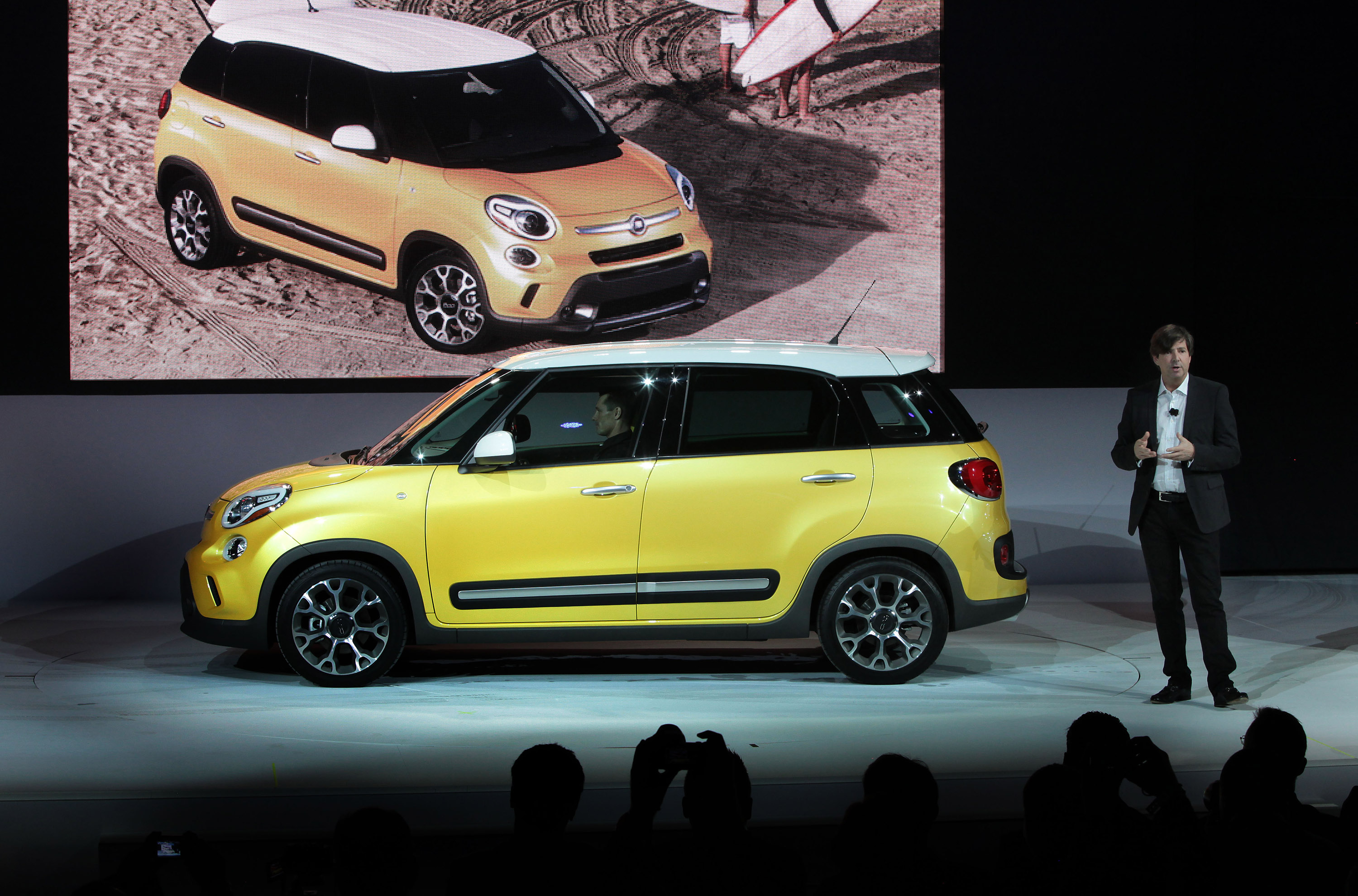 Fiat 500L photo #38