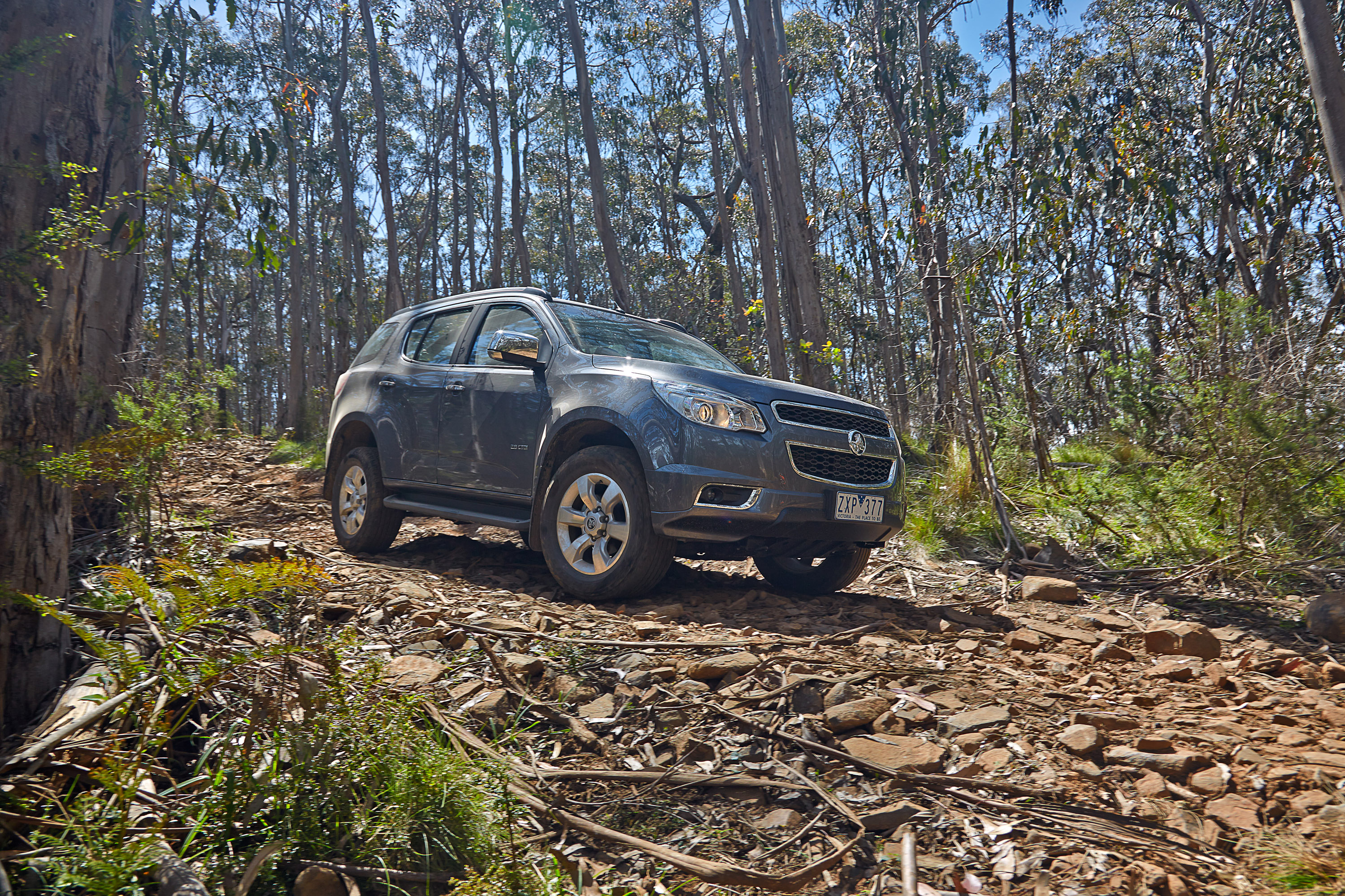 Holden Colorado photo #21