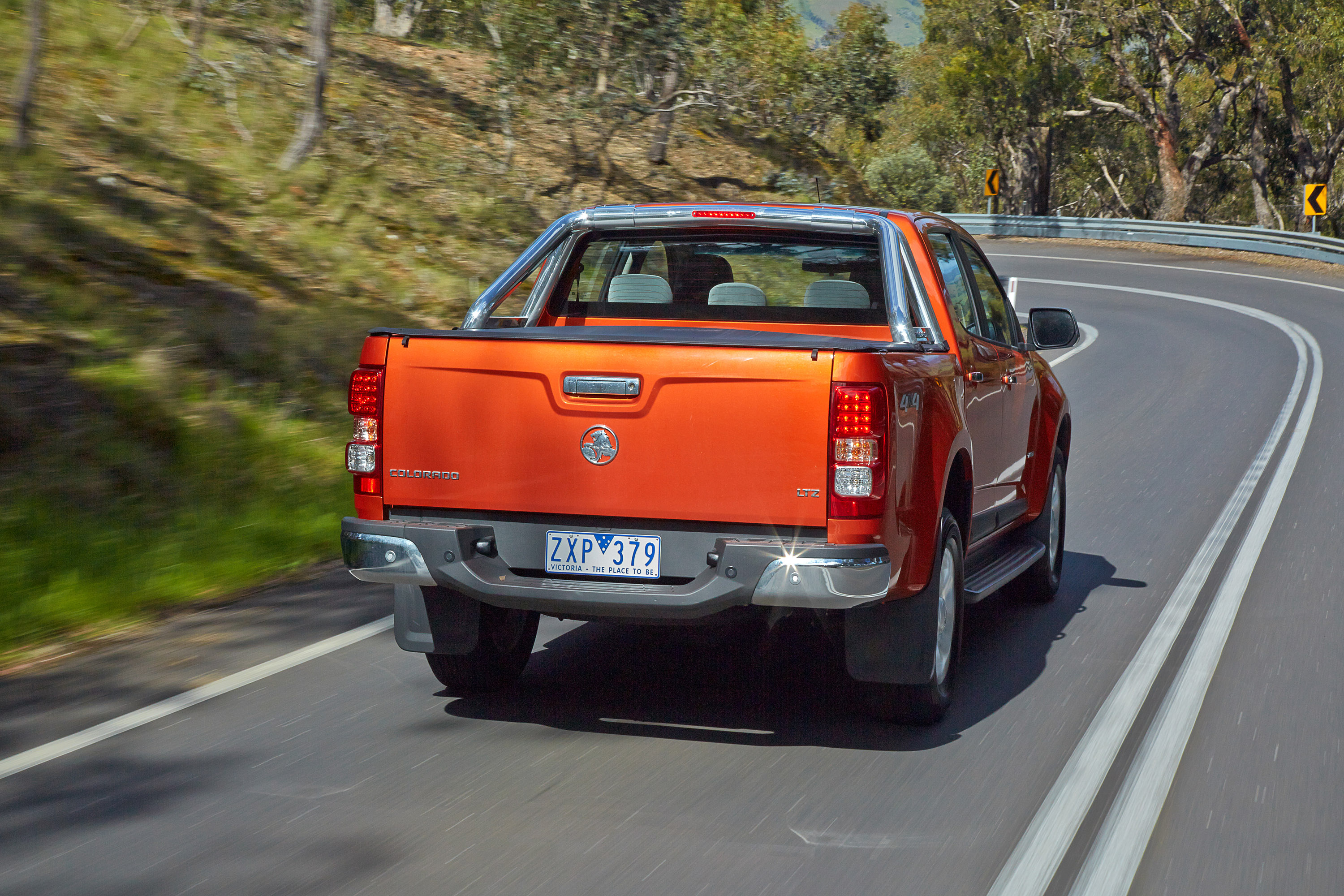 Holden Colorado photo #41