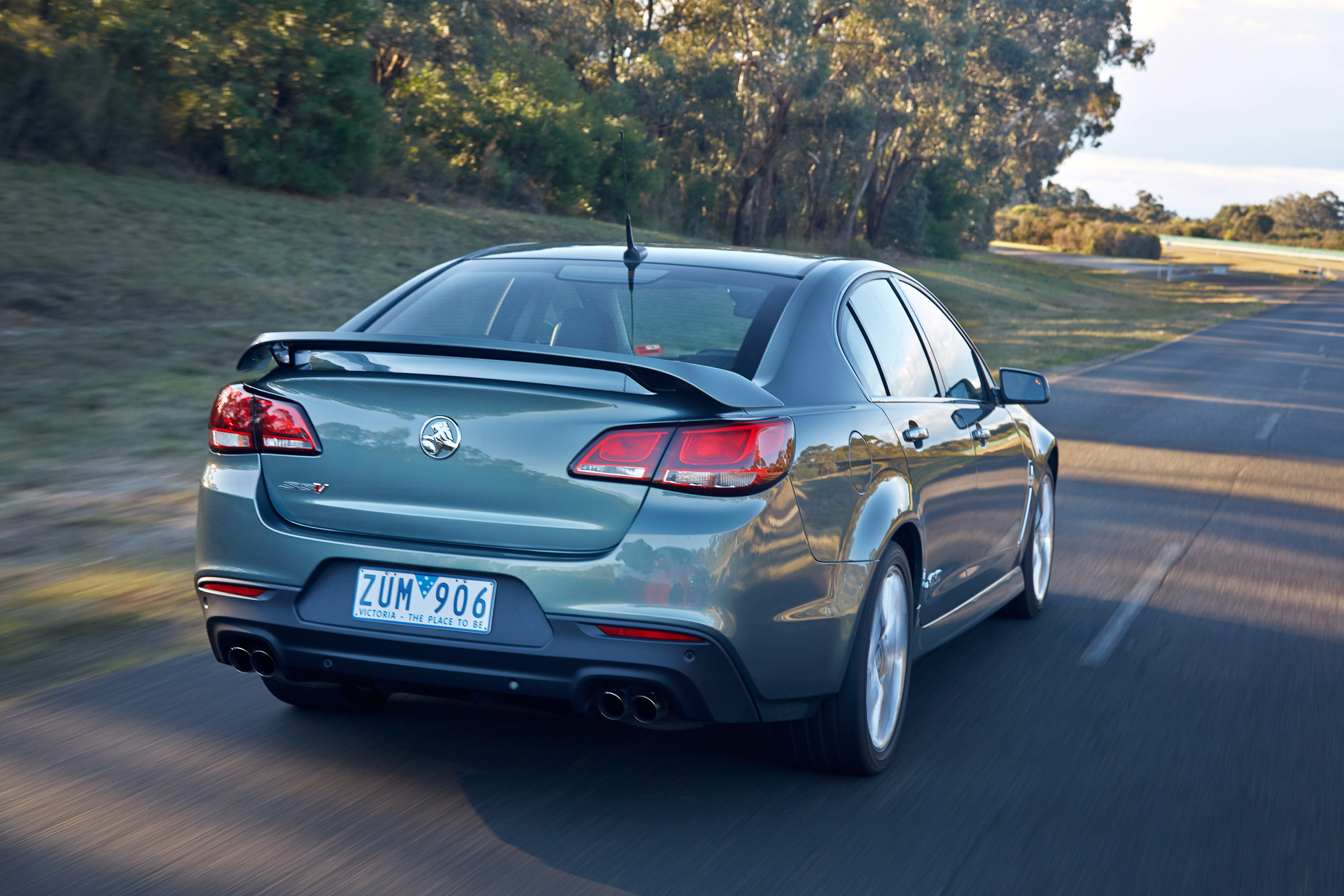 Holden VF Commodore SS V RedLine photo #28