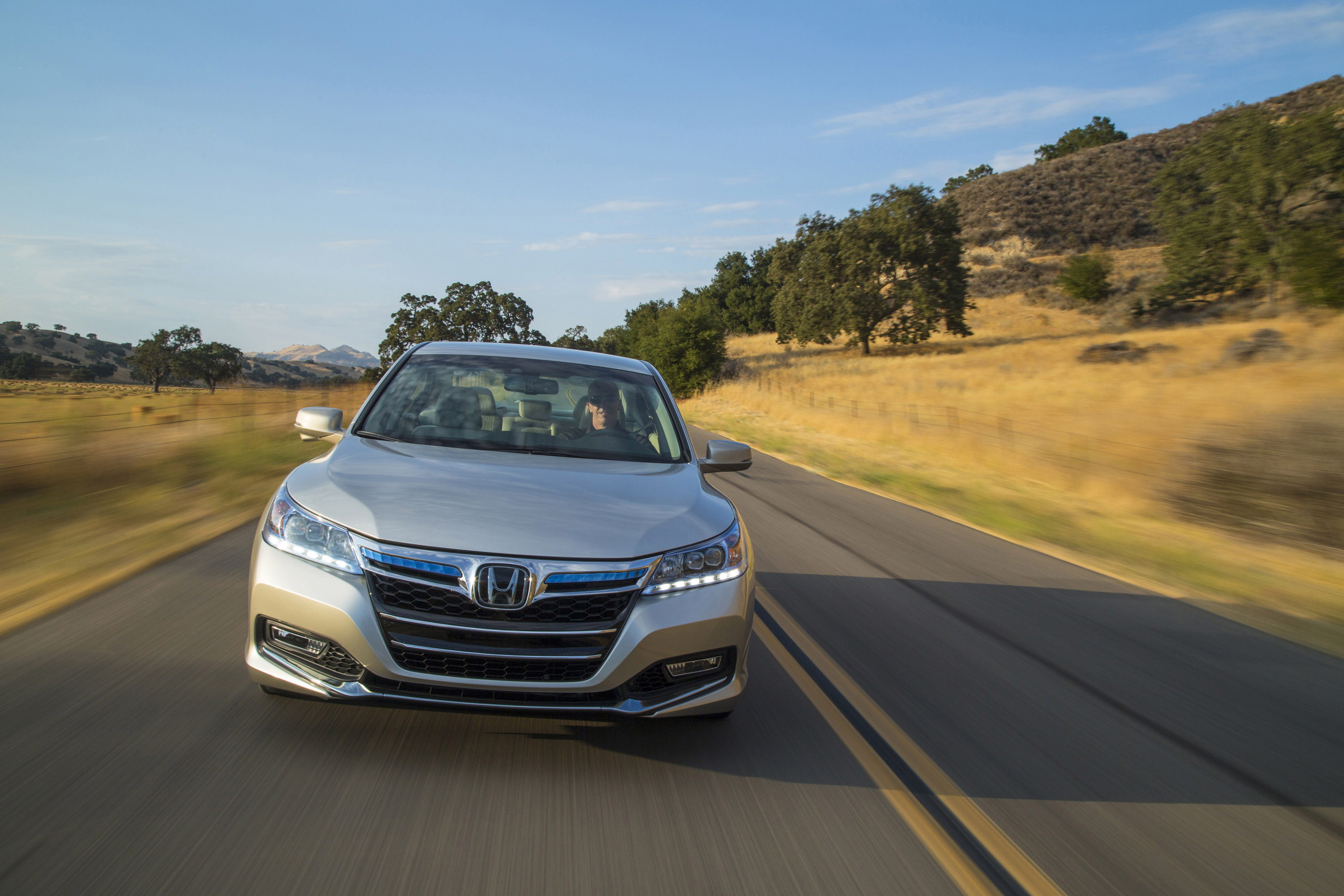 Honda Accord PHEV photo #21