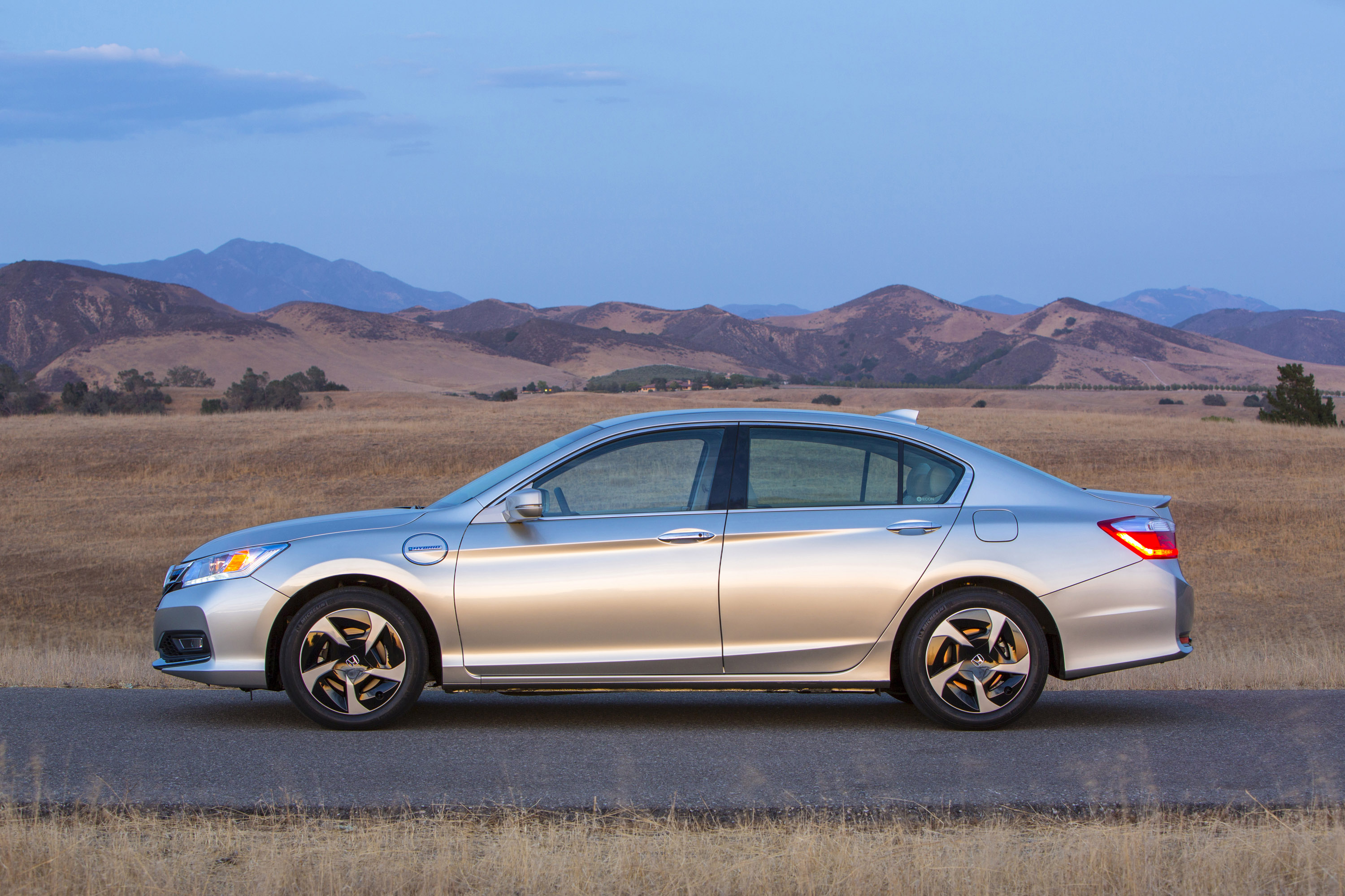 Honda Accord PHEV photo #22