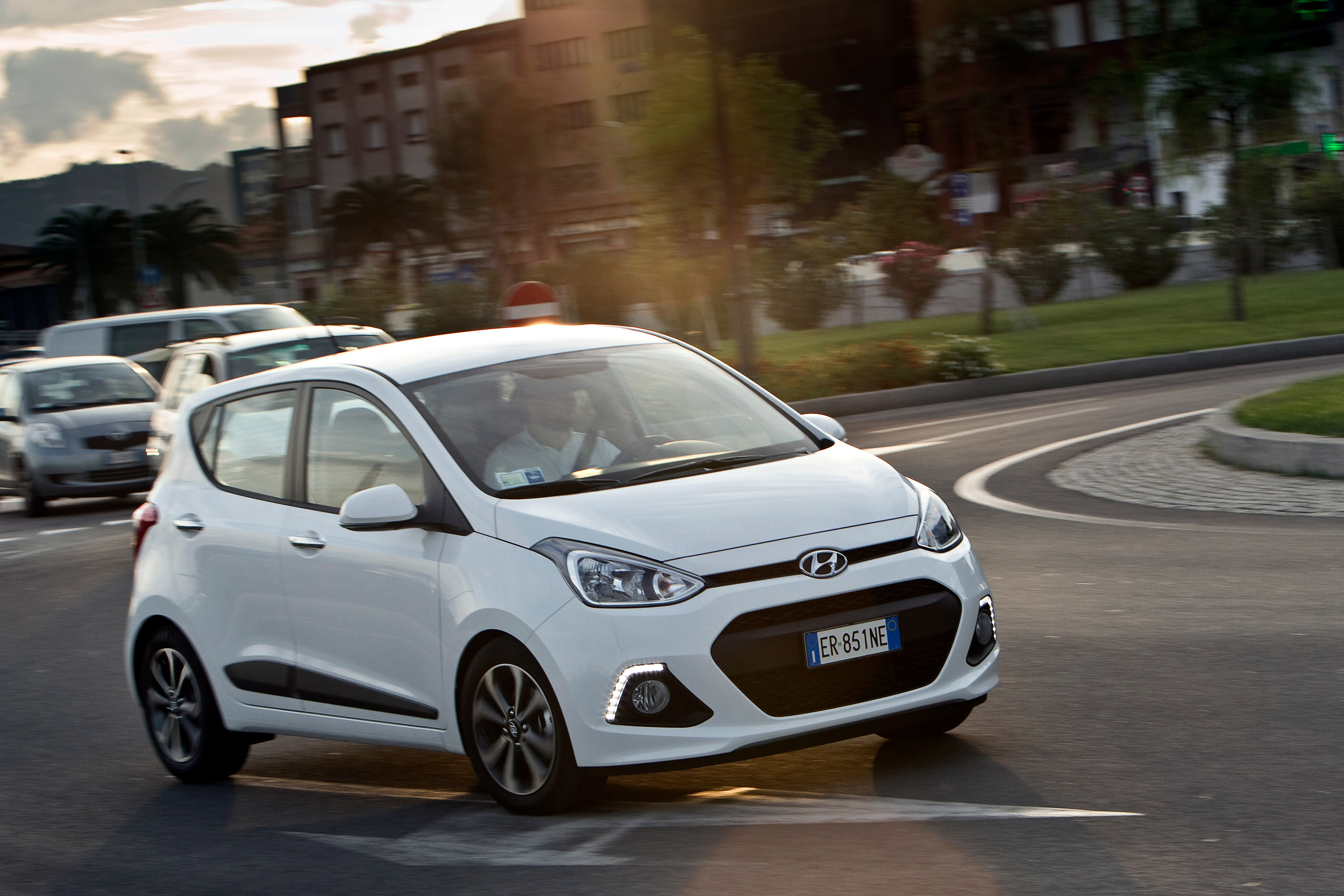 Hyundai i10 photo #18