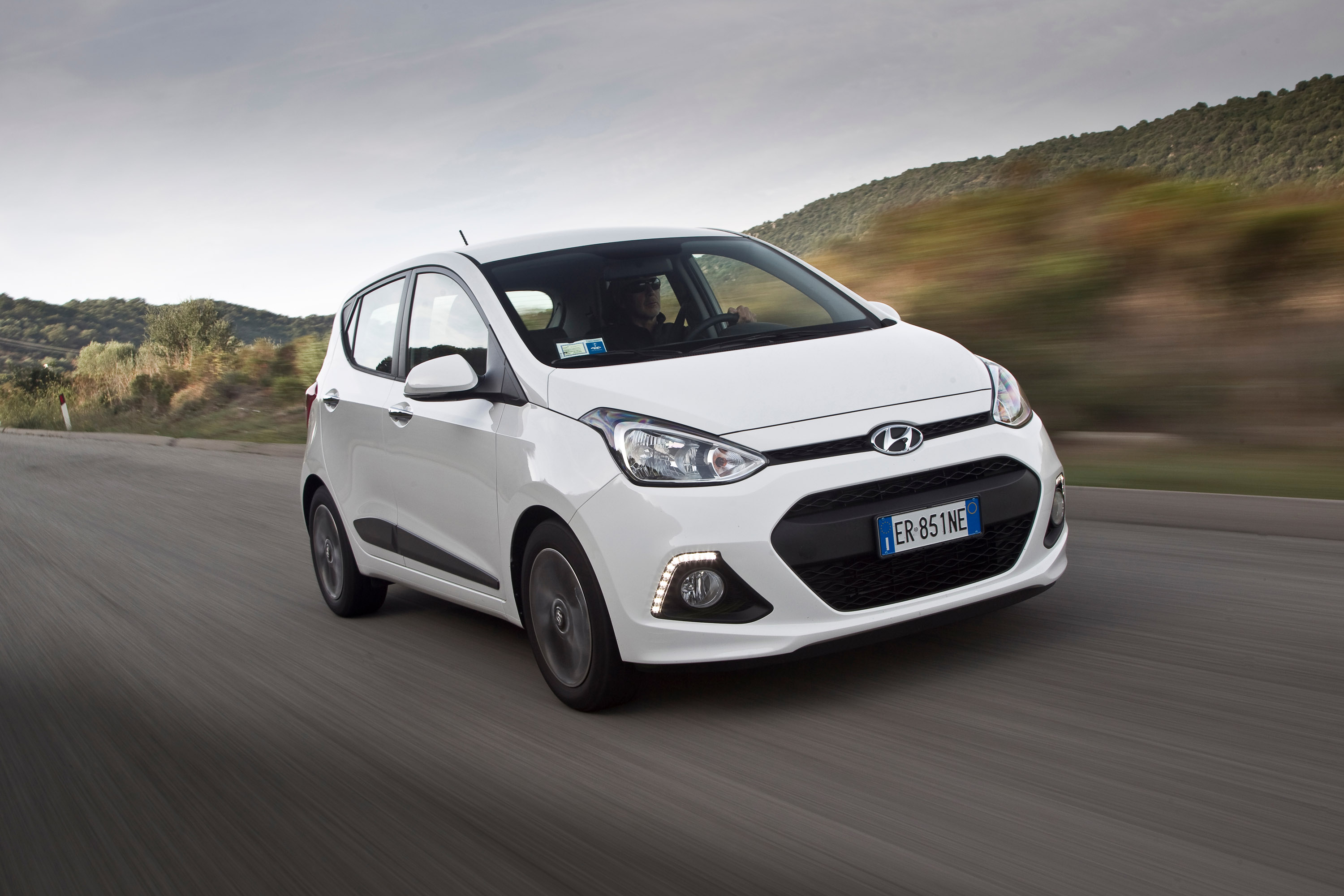 Hyundai i10 photo #25