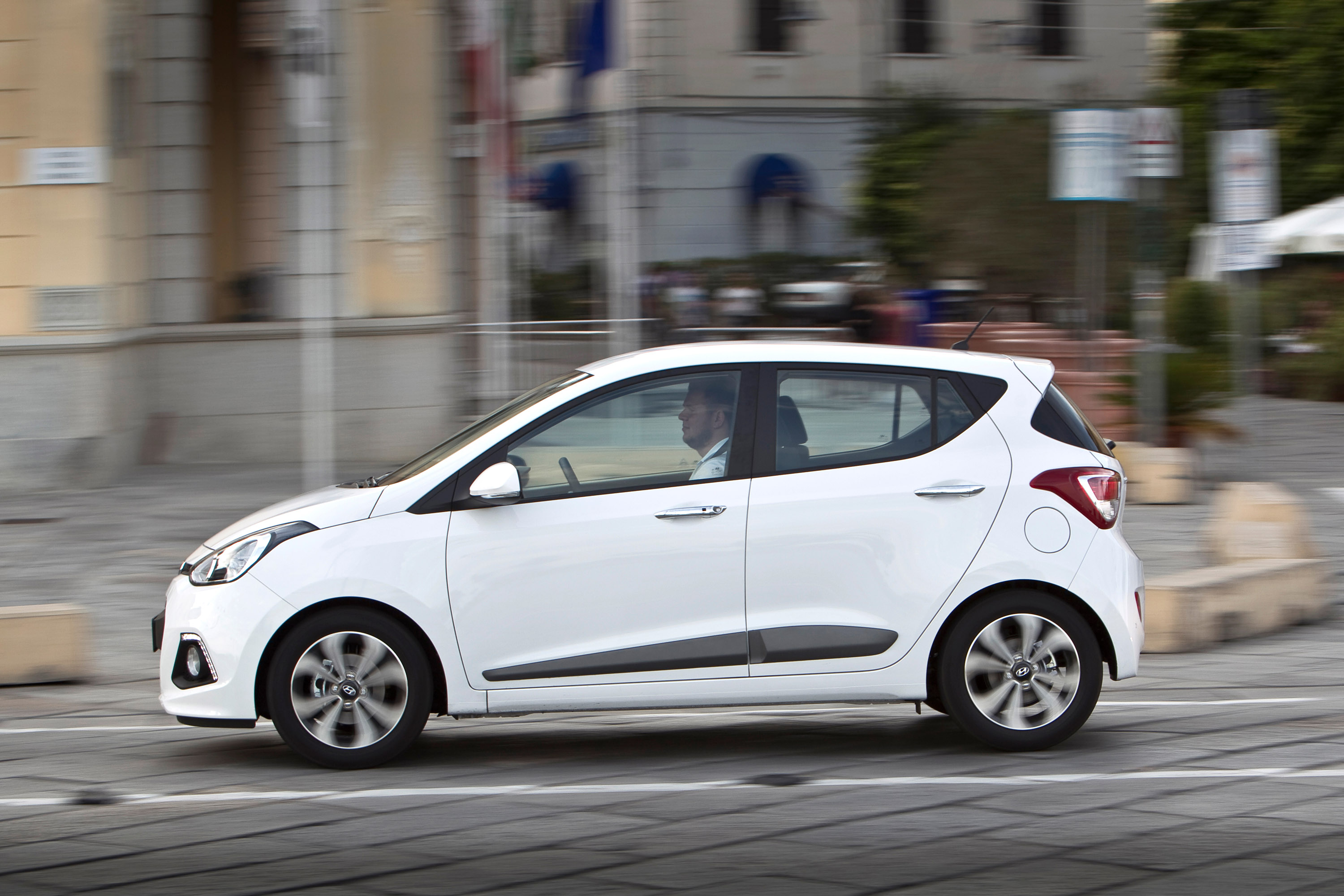 Hyundai i10 photo #40