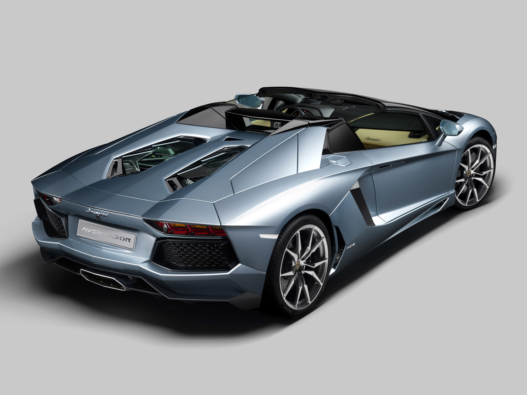 Lamborghini Aventador LP700-4 Roadster photo #82