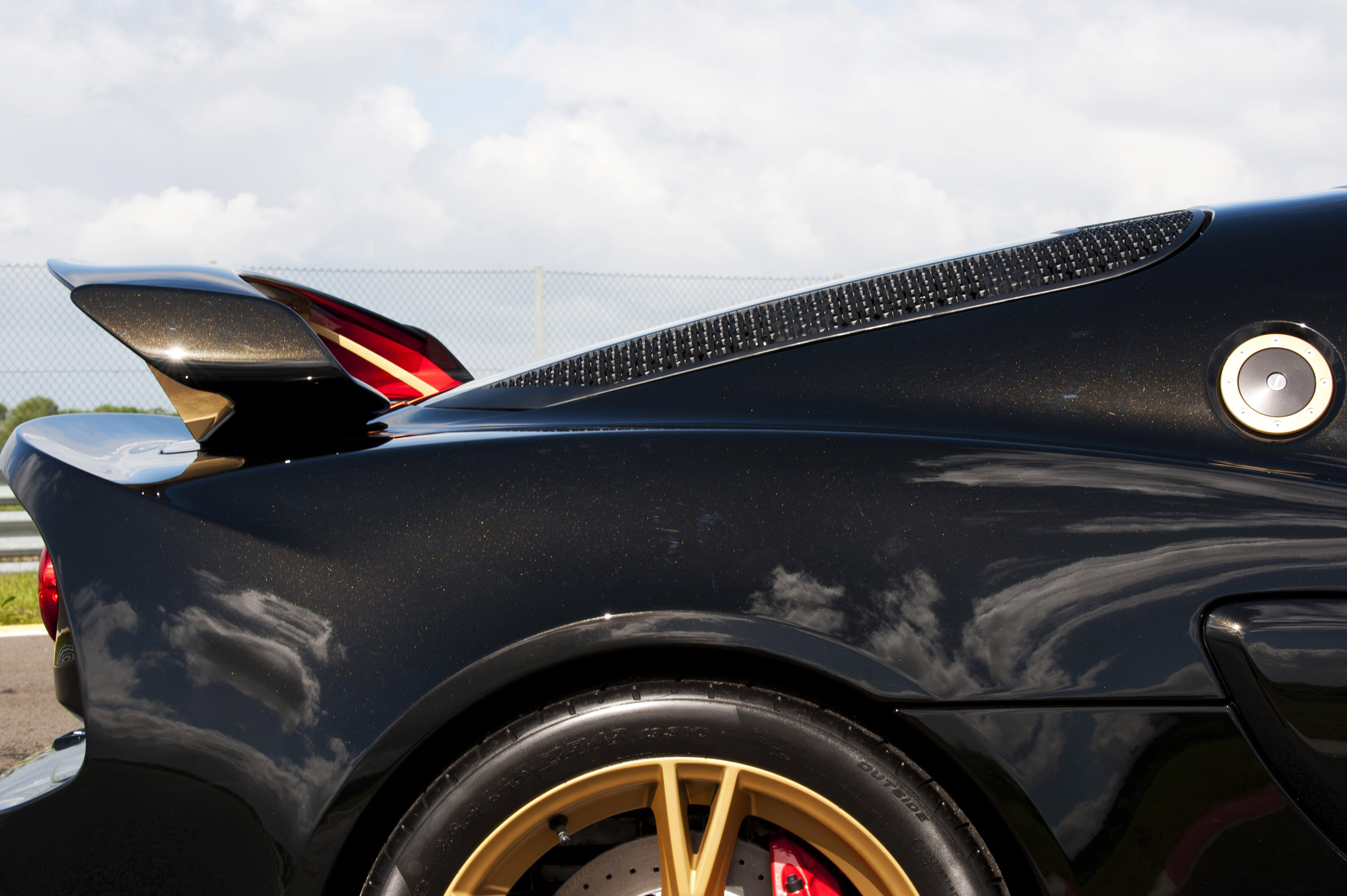 Lotus Exige LF1 photo #15