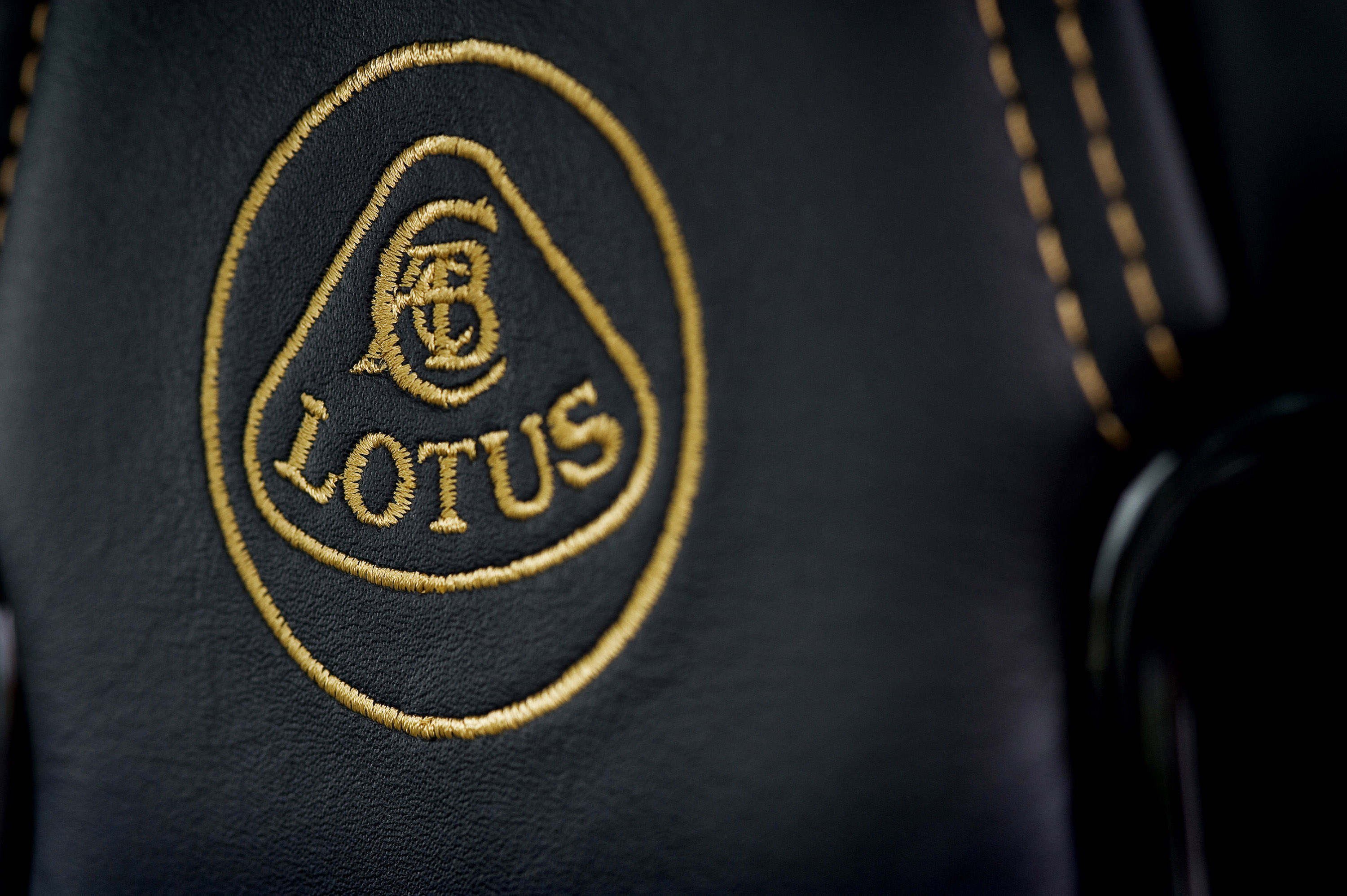 Lotus Exige LF1 photo #41