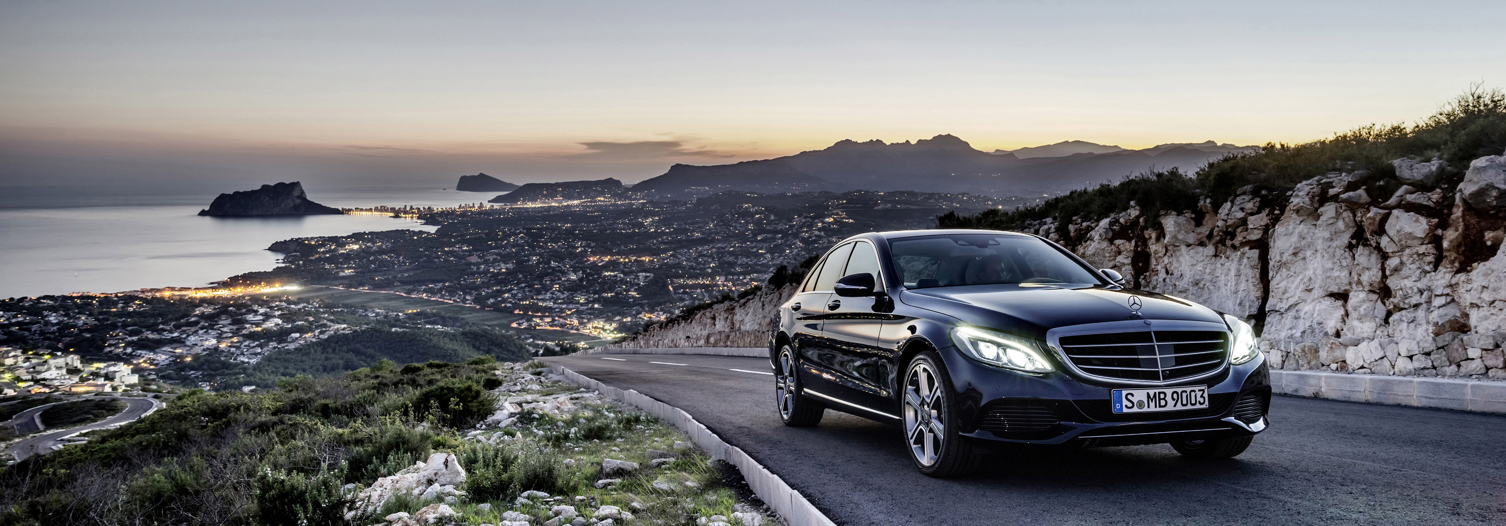 Mercedes-Benz C-Class photo #19