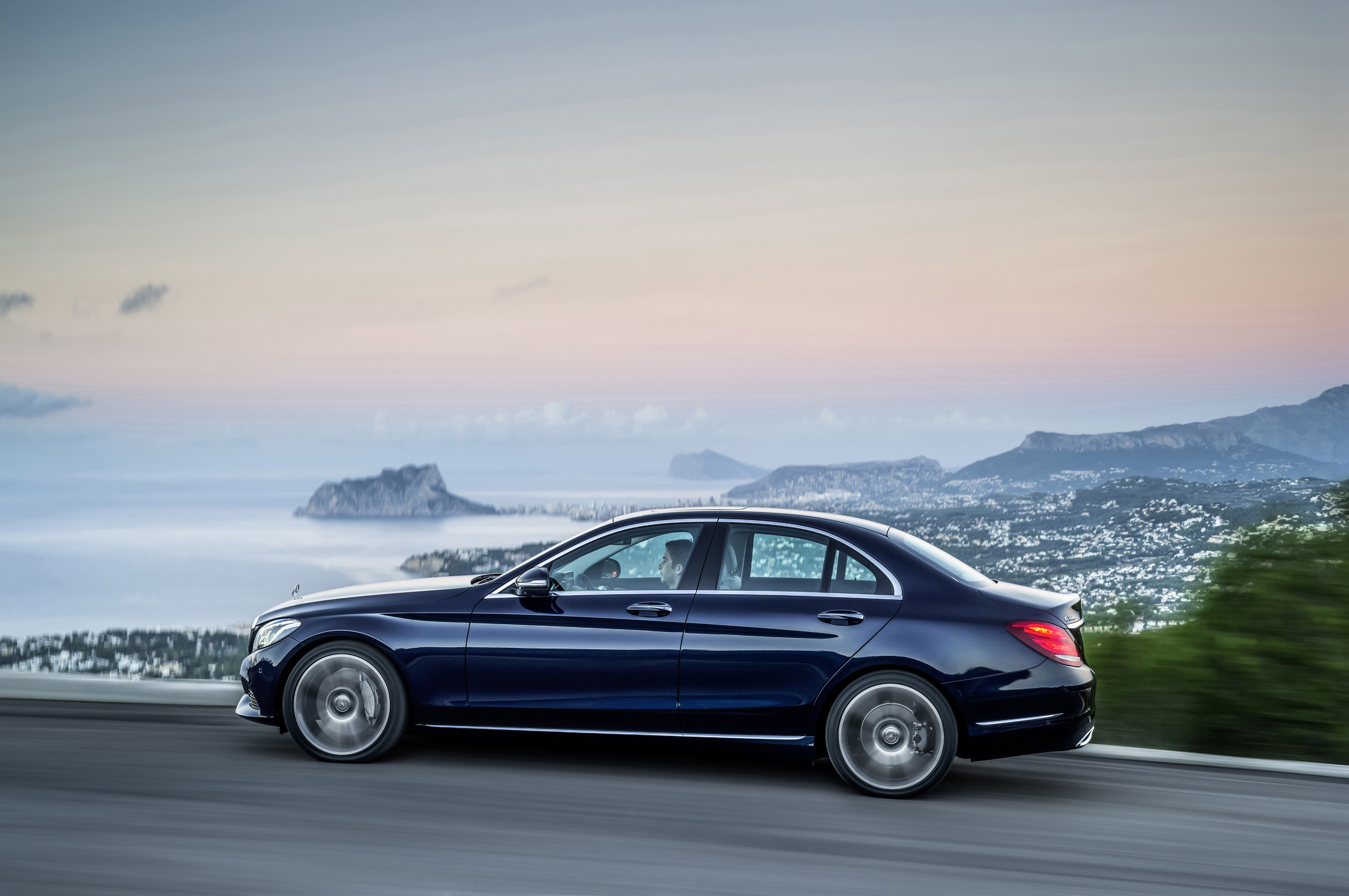 Mercedes-Benz C-Class photo #59