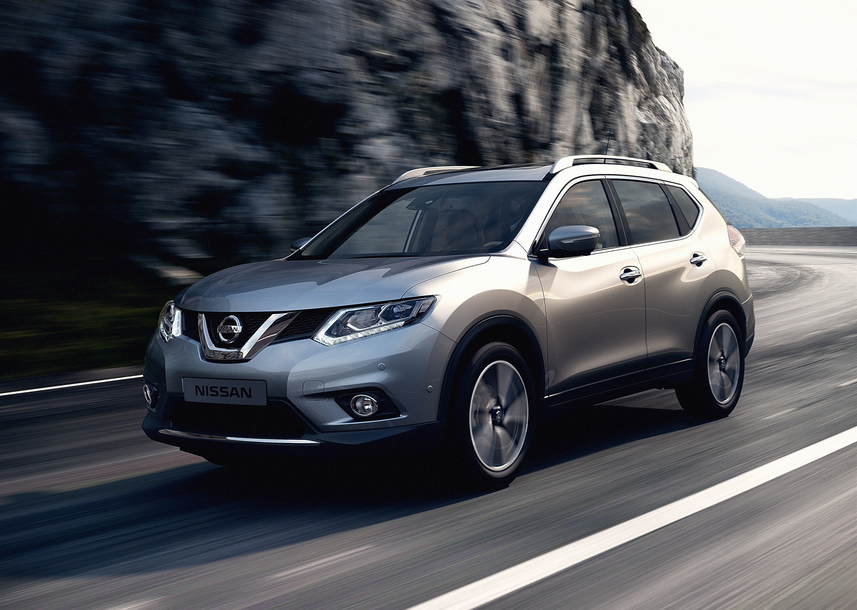 Nissan X-Trail photo #15