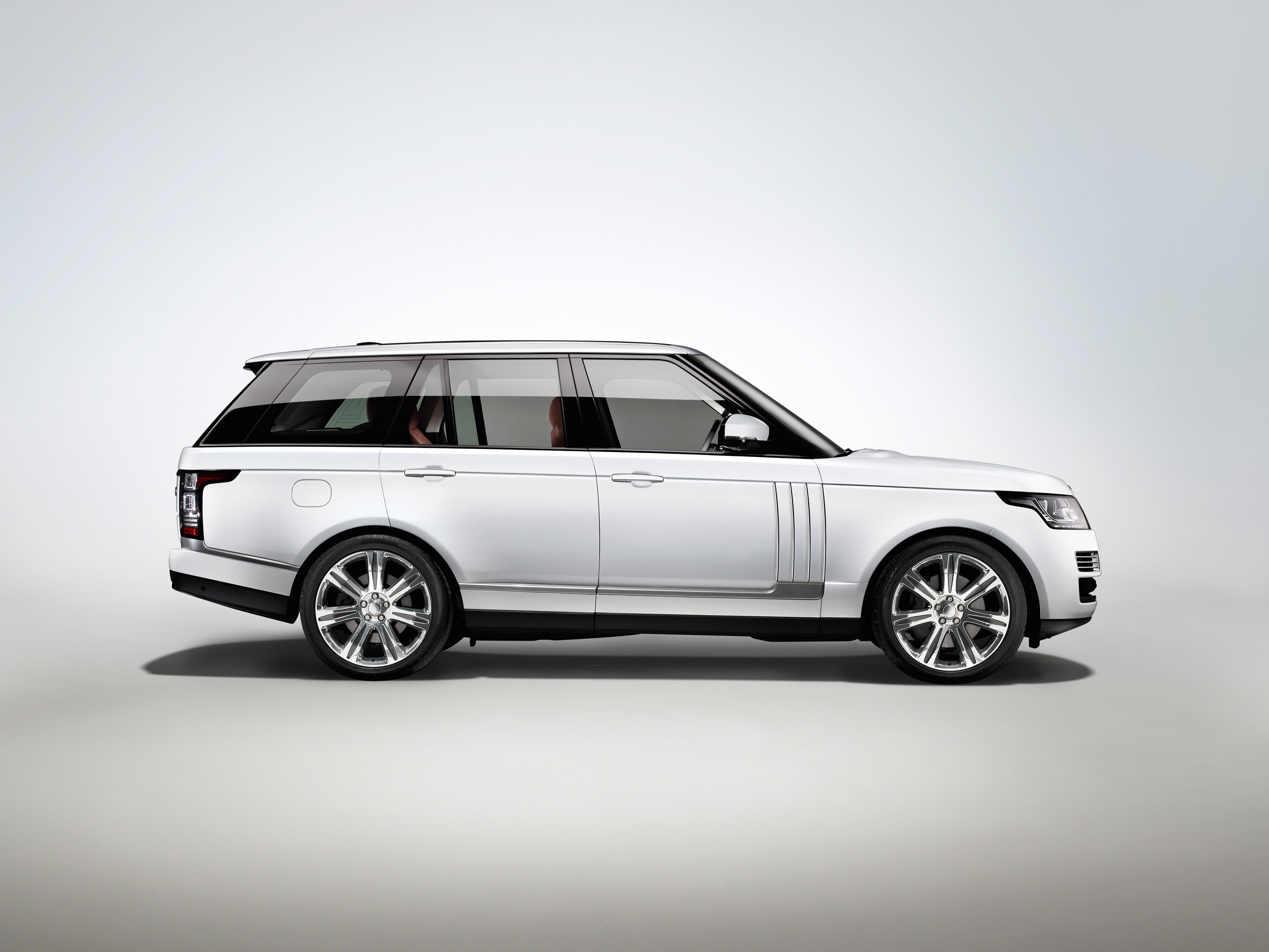 Range Rover Long Wheelbase photo #3