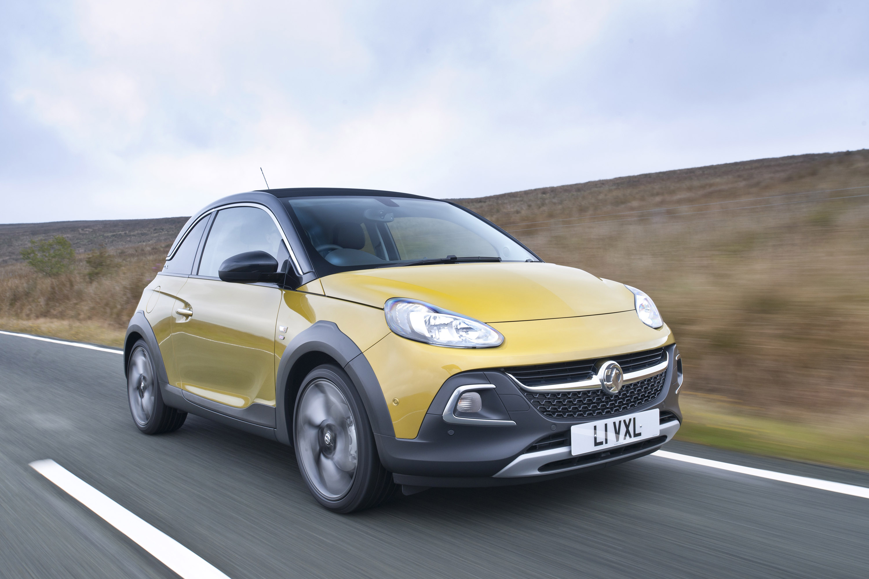 Vauxhall Adam Rocks Air photo #18