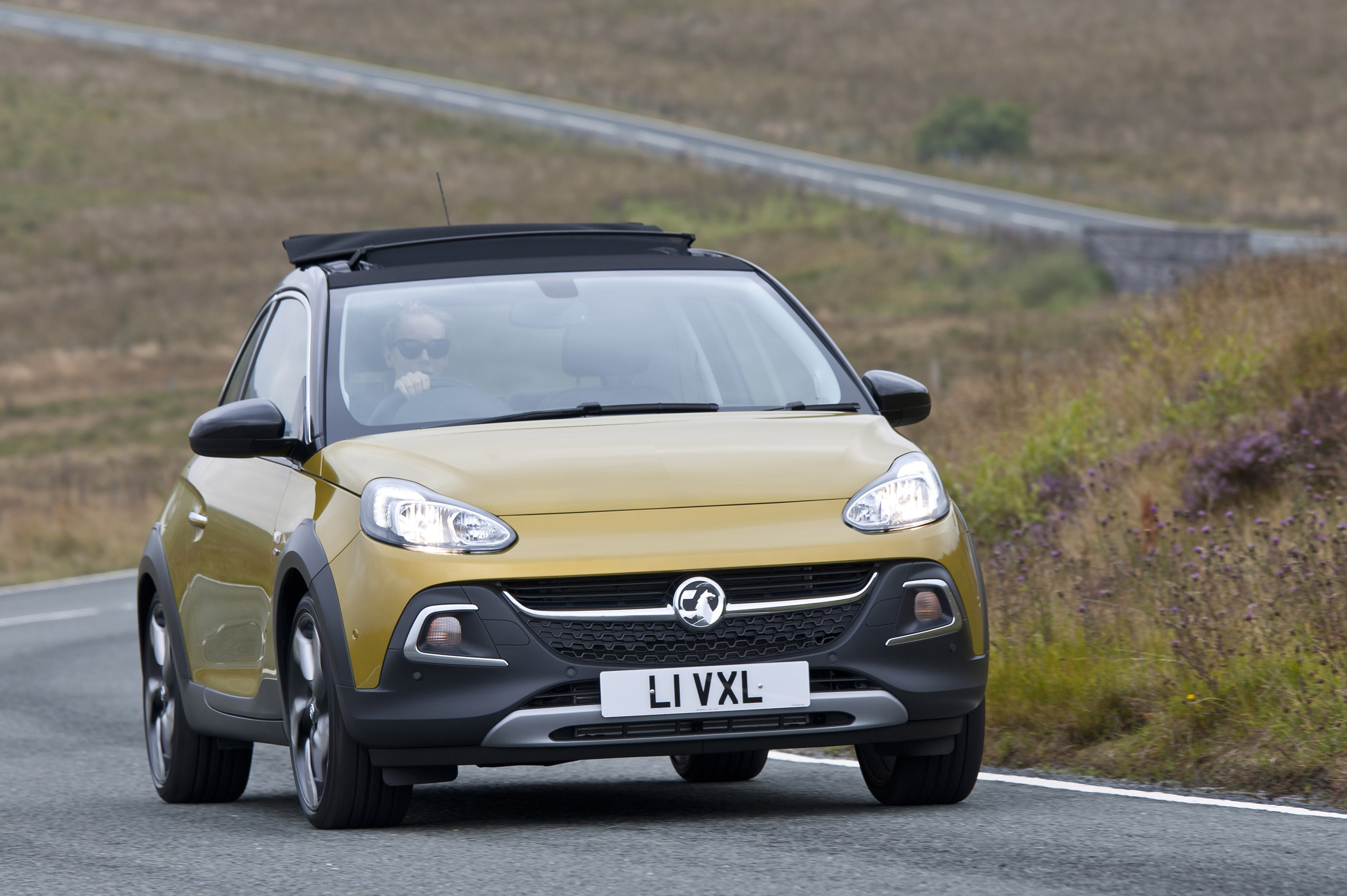 Vauxhall Adam Rocks Air photo #24