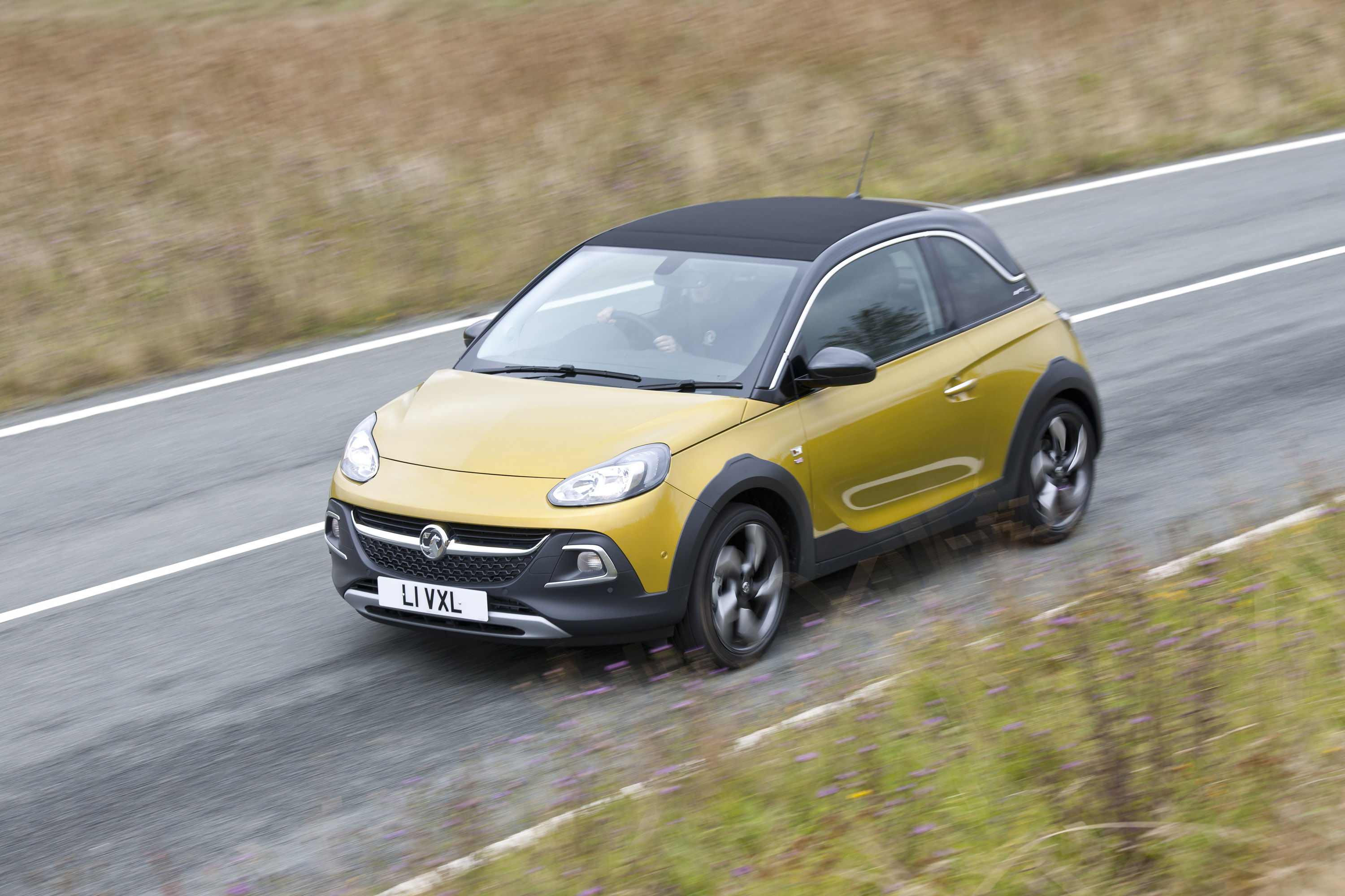 Vauxhall Adam Rocks Air photo #25