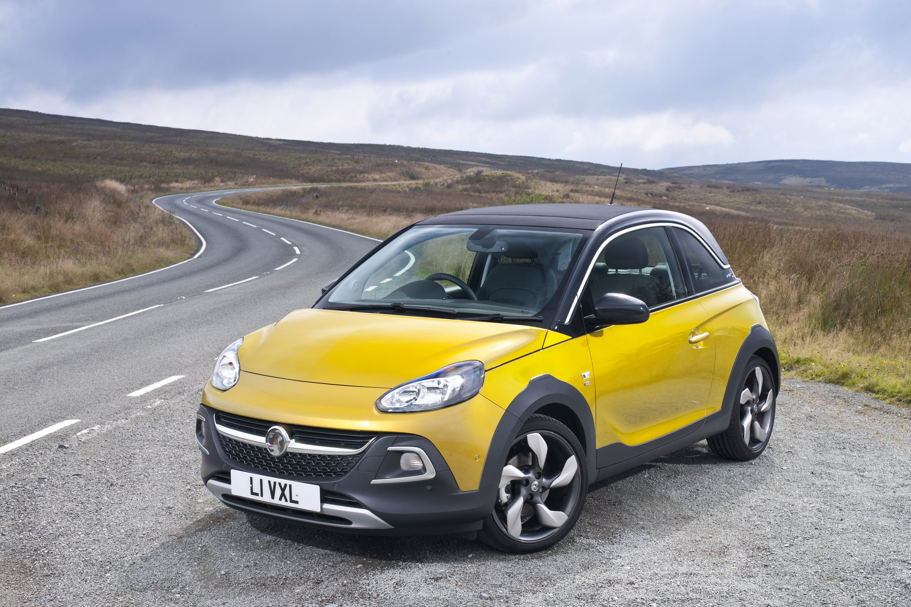 Vauxhall Adam Rocks Air photo #28