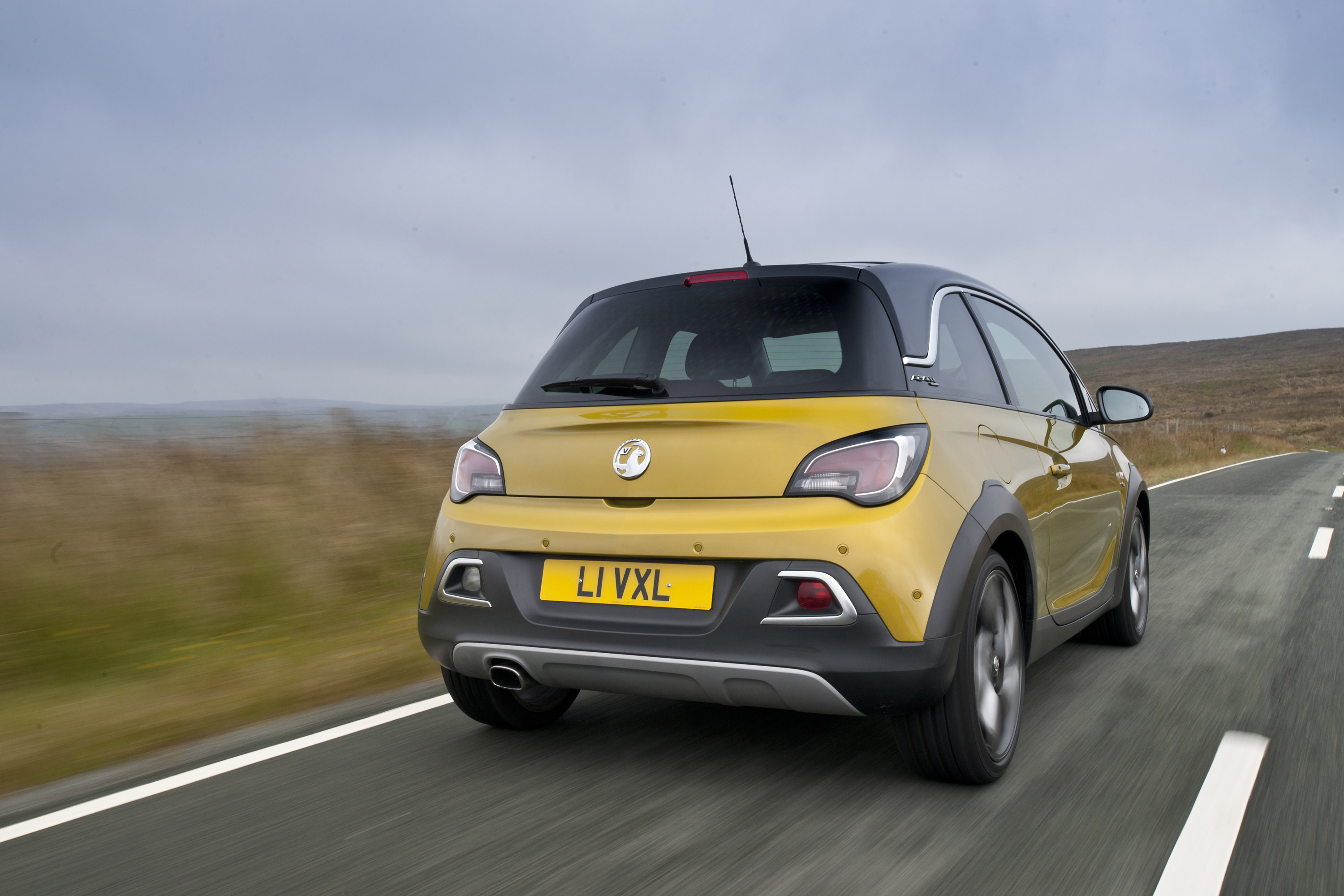 Vauxhall Adam Rocks Air photo #39