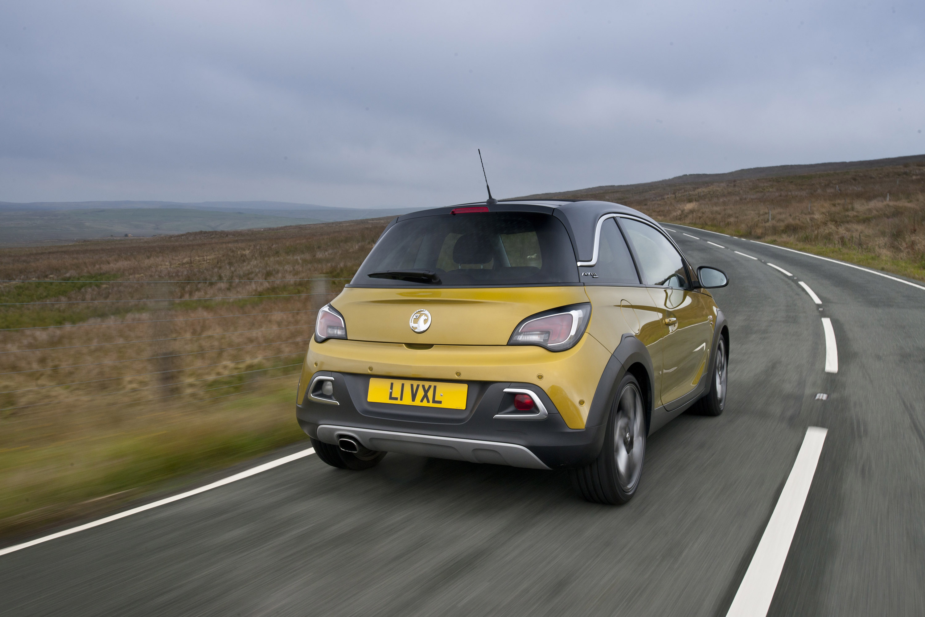 Vauxhall Adam Rocks Air photo #40