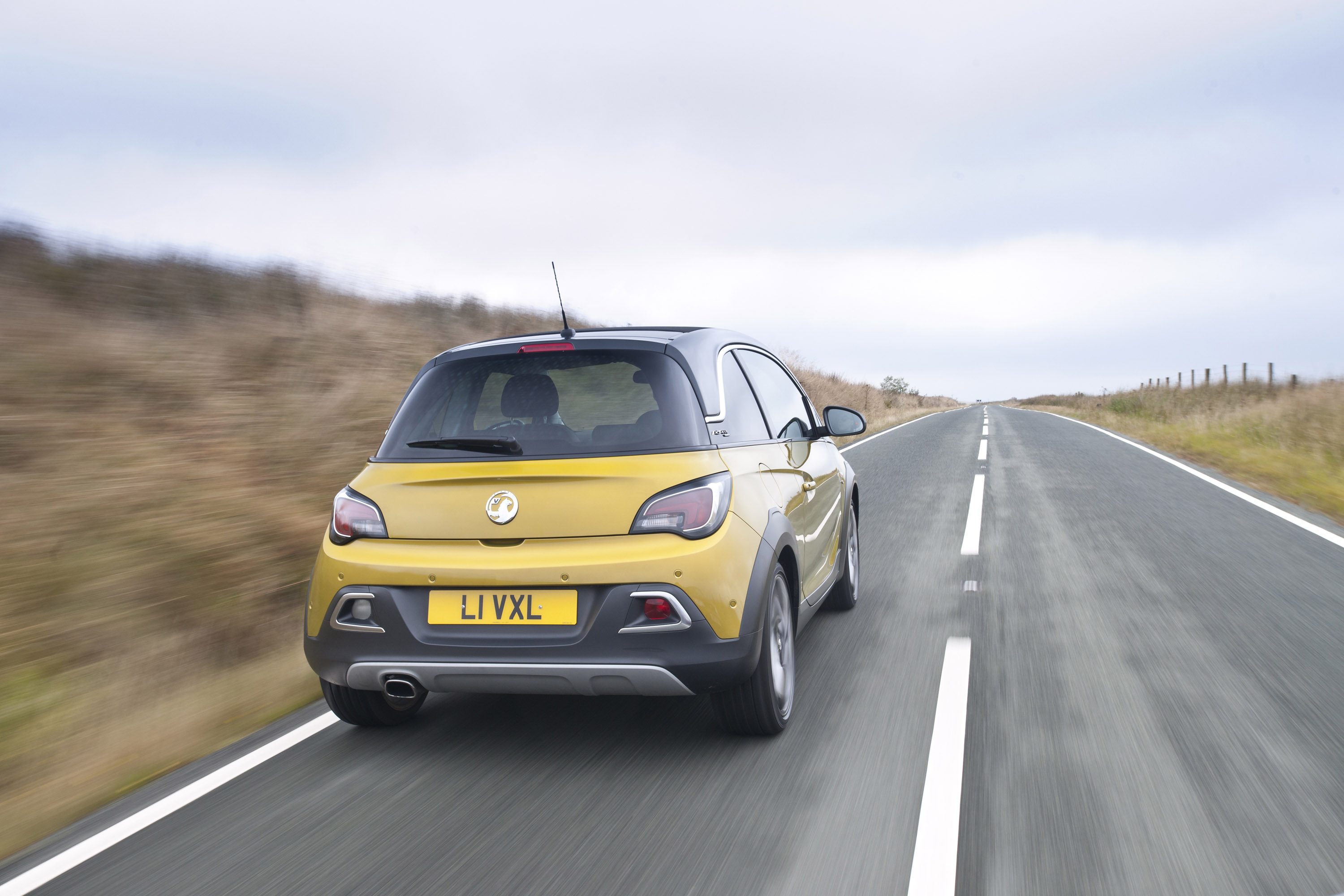 Vauxhall Adam Rocks Air photo #41