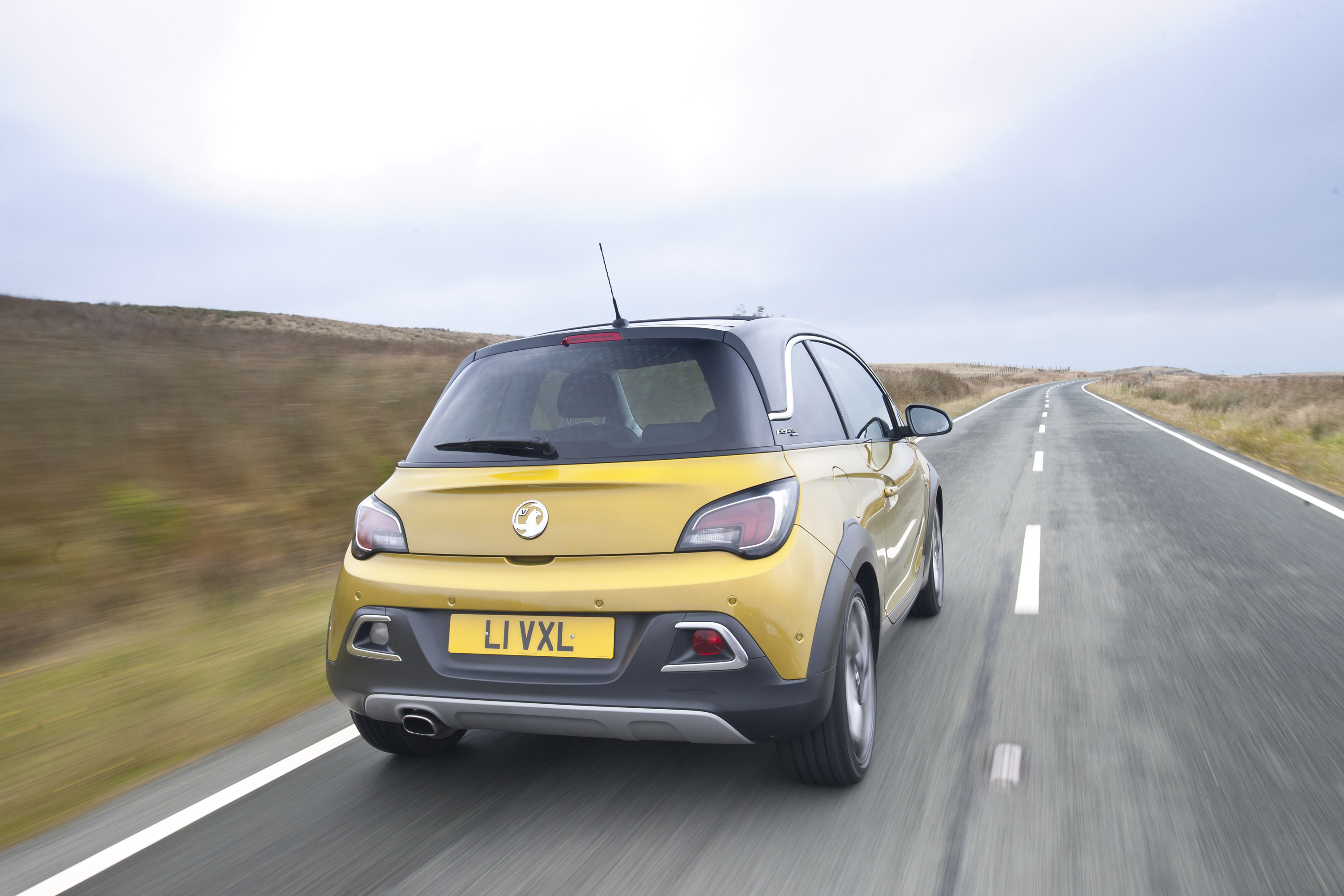 Vauxhall Adam Rocks Air photo #43