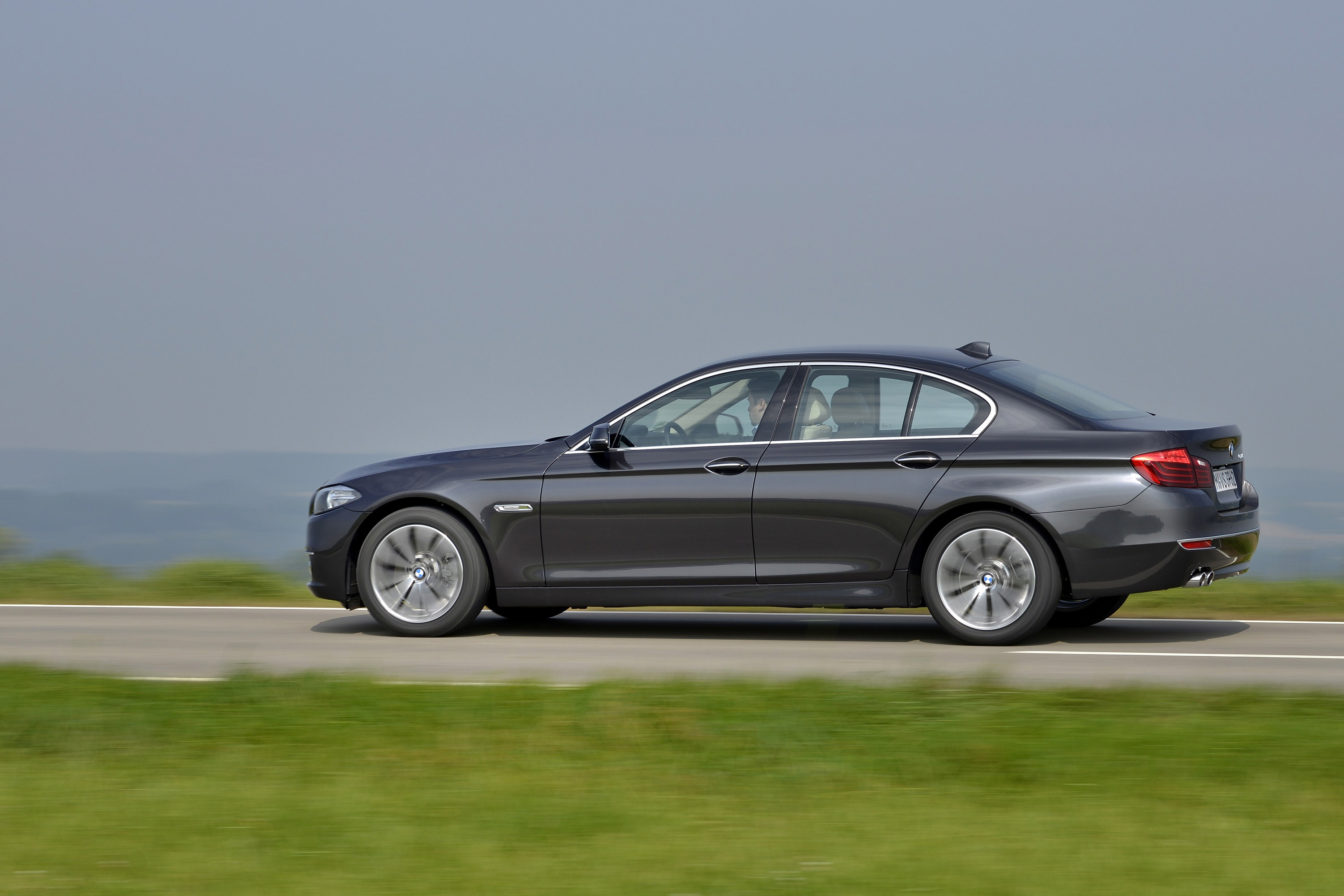 BMW 518d photo #19