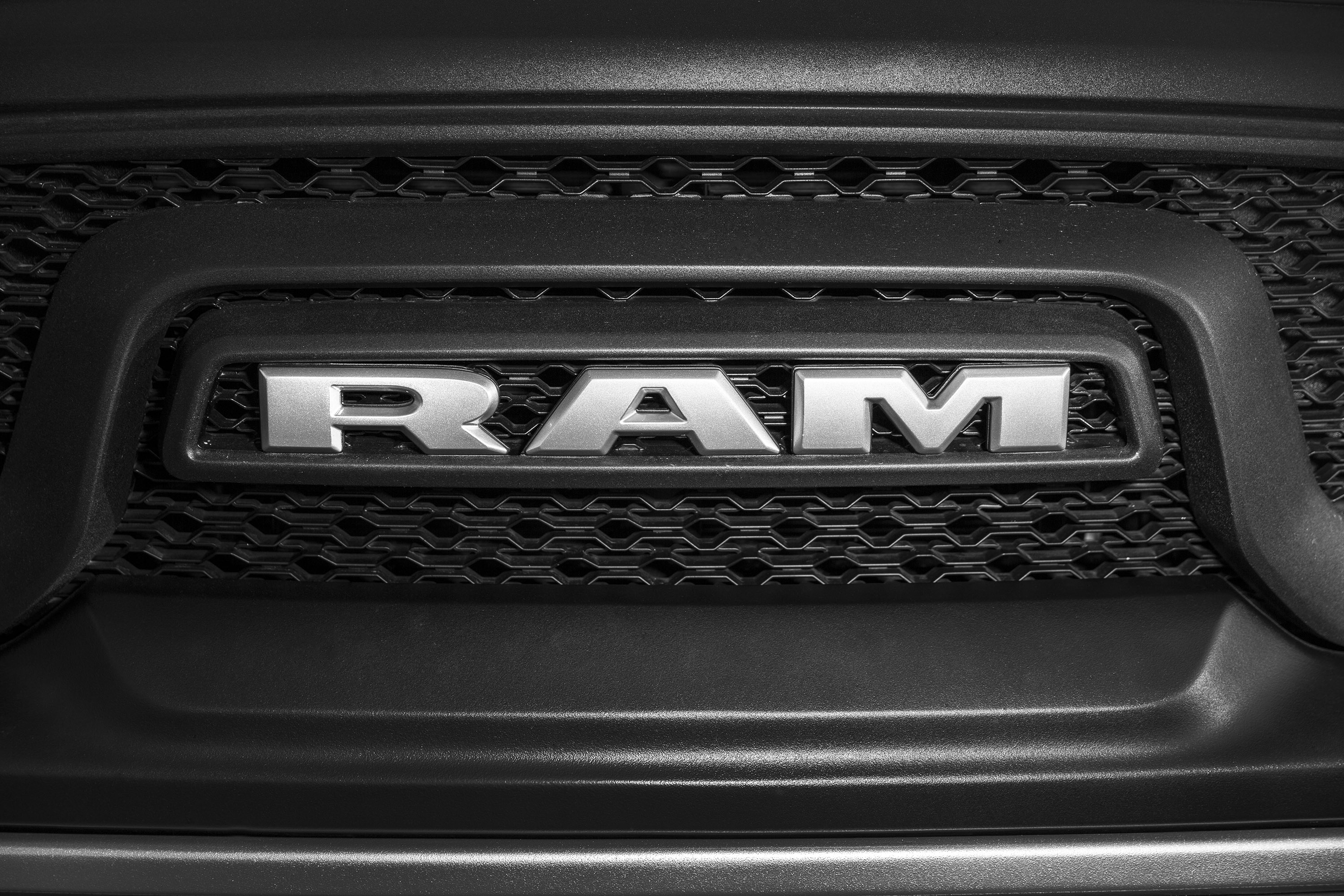 Dodge Ram 1500 Rebel photo #32