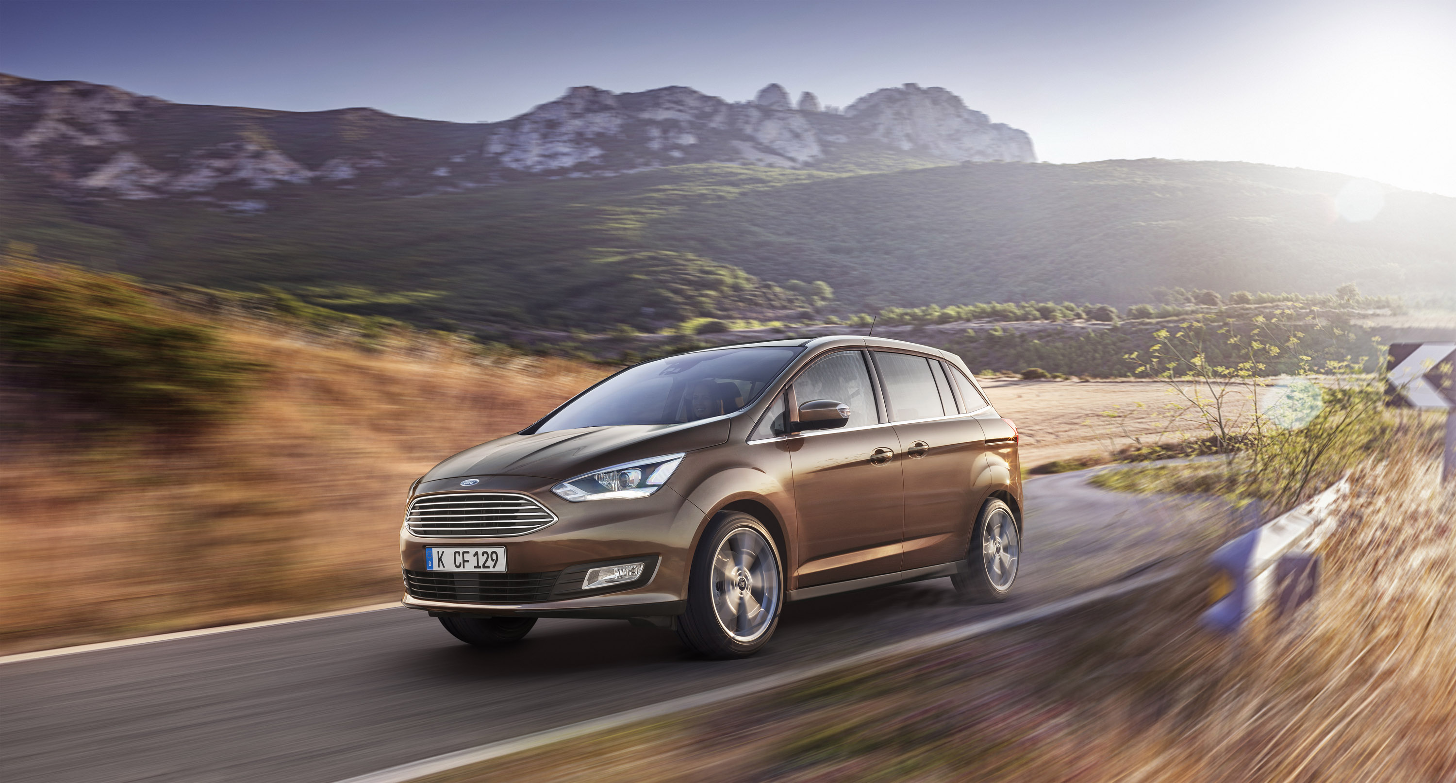 Ford C-MAX photo #19