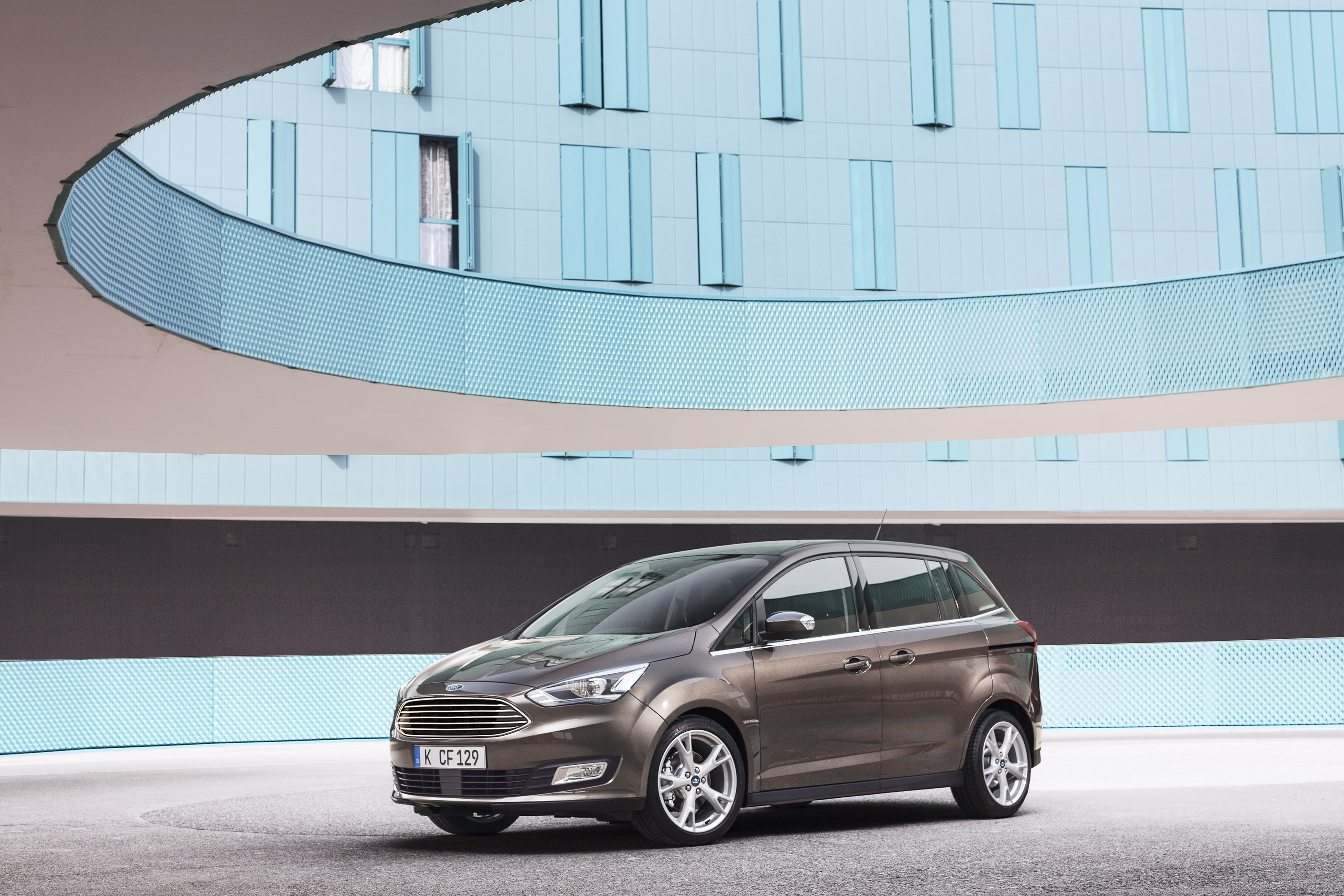 Ford C-MAX photo #20