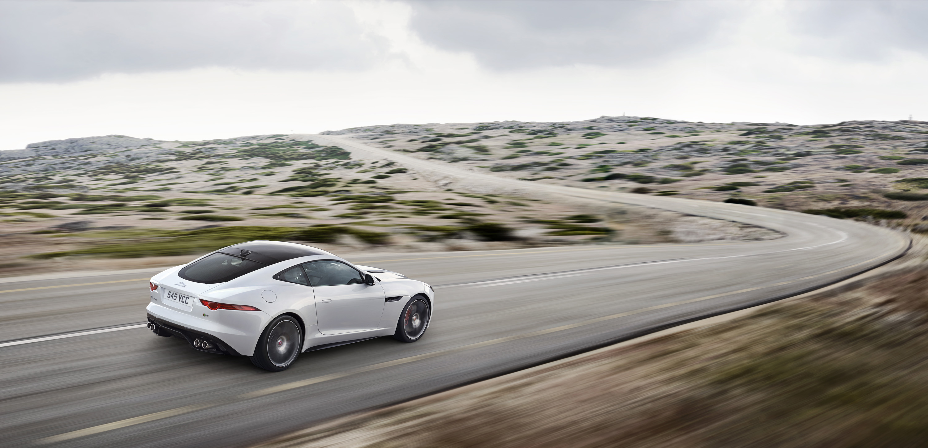 Jaguar F-Type R Coupe photo #52