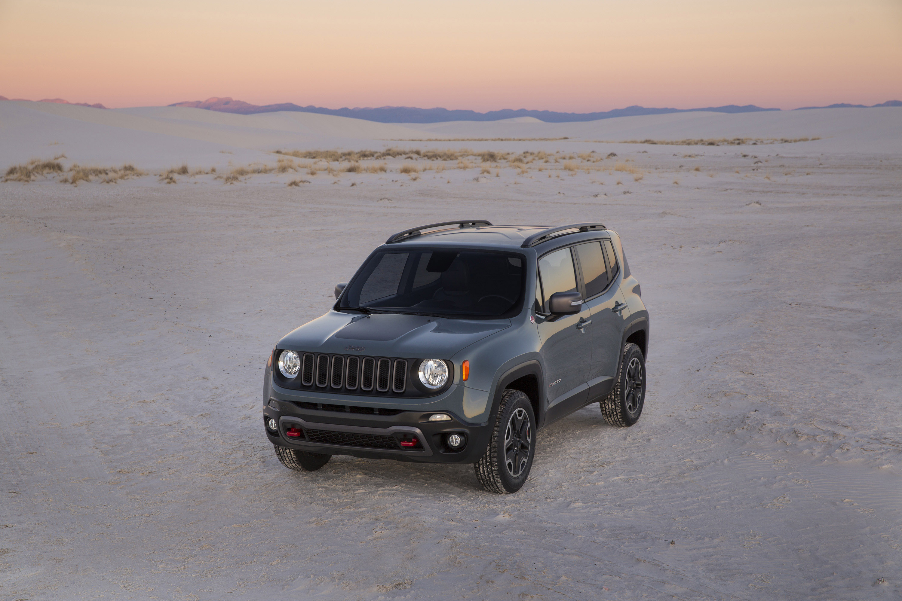 Jeep Renegade photo #50