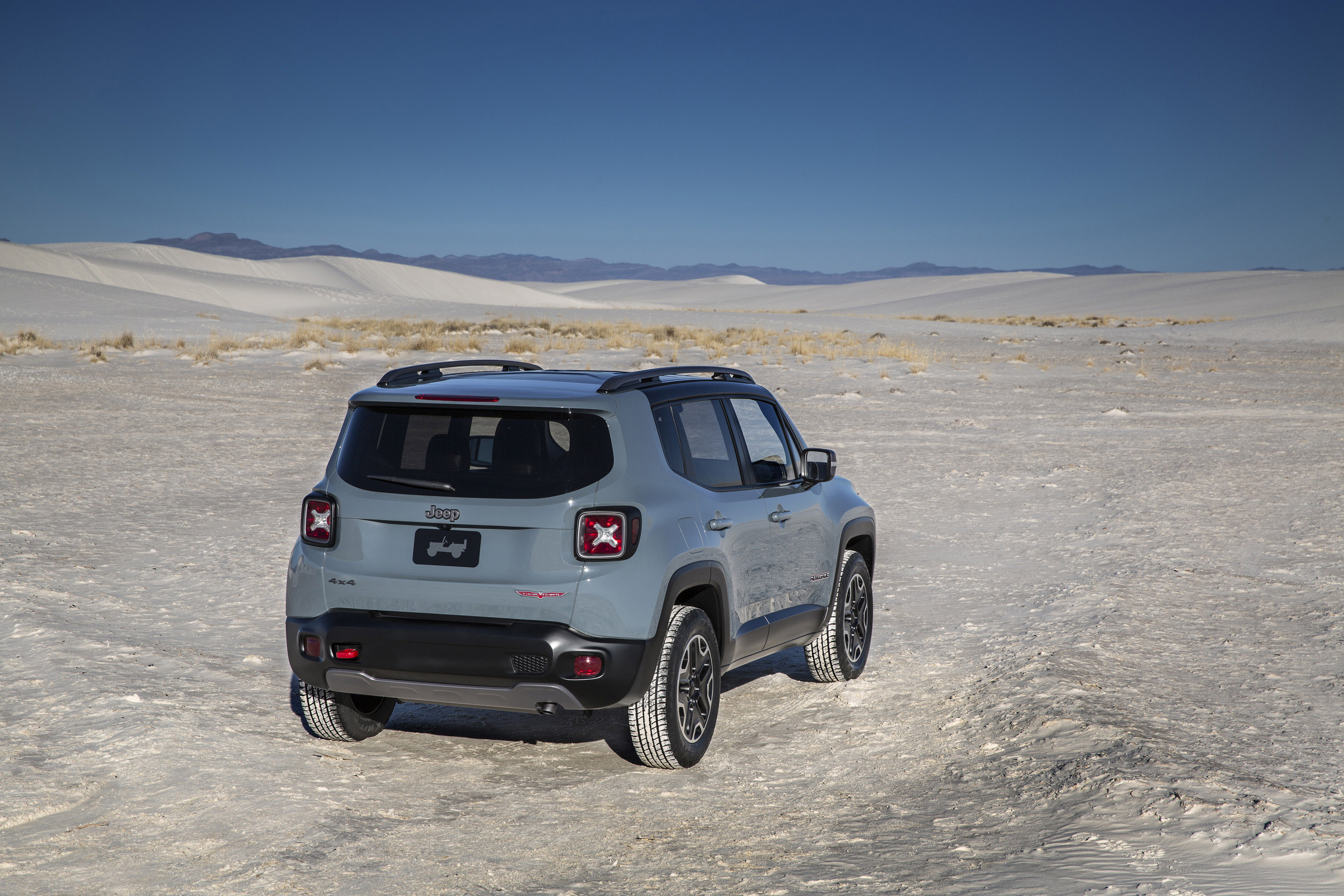 Jeep Renegade photo #56