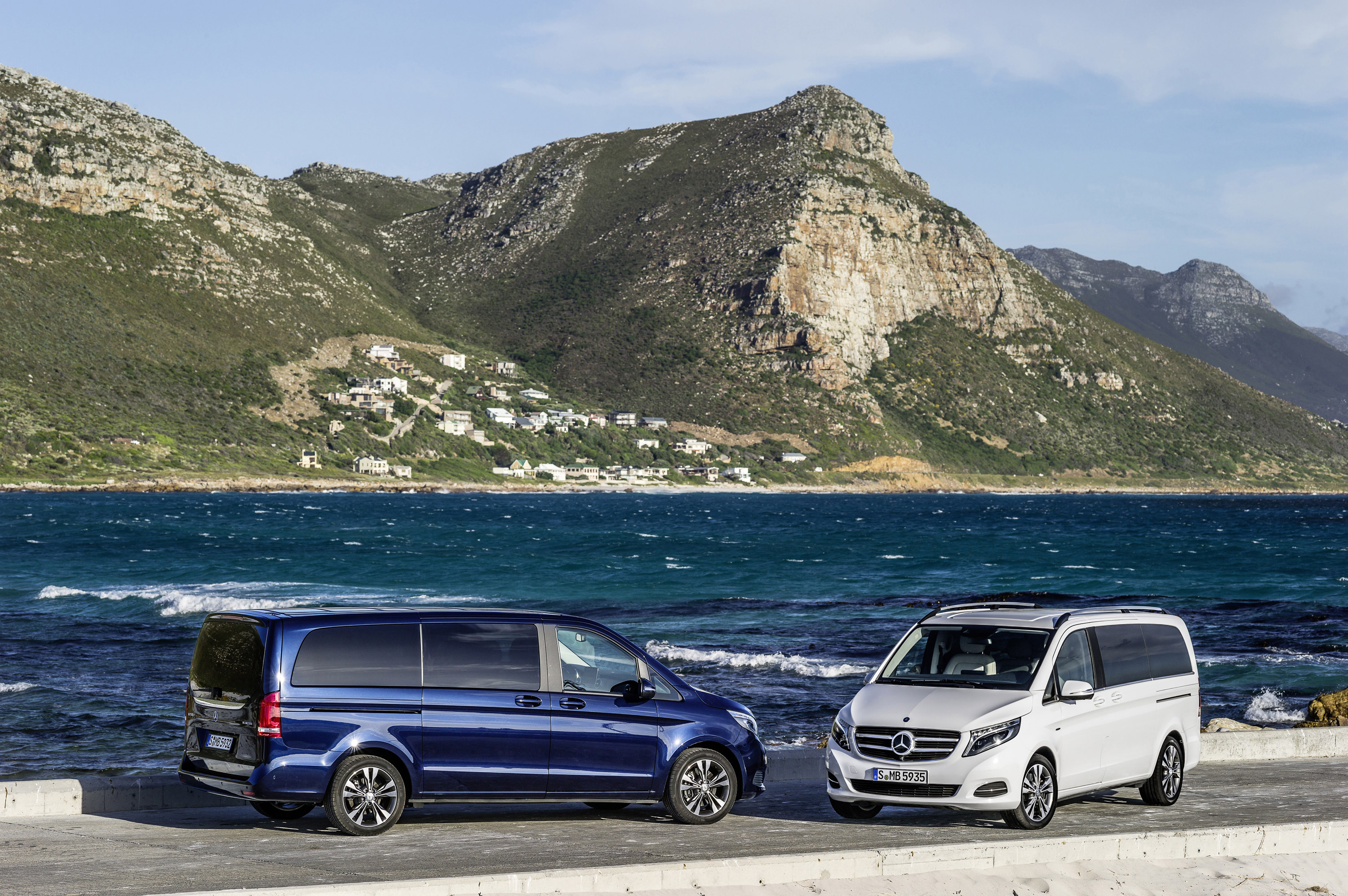 Mercedes-Benz V-Class photo #23