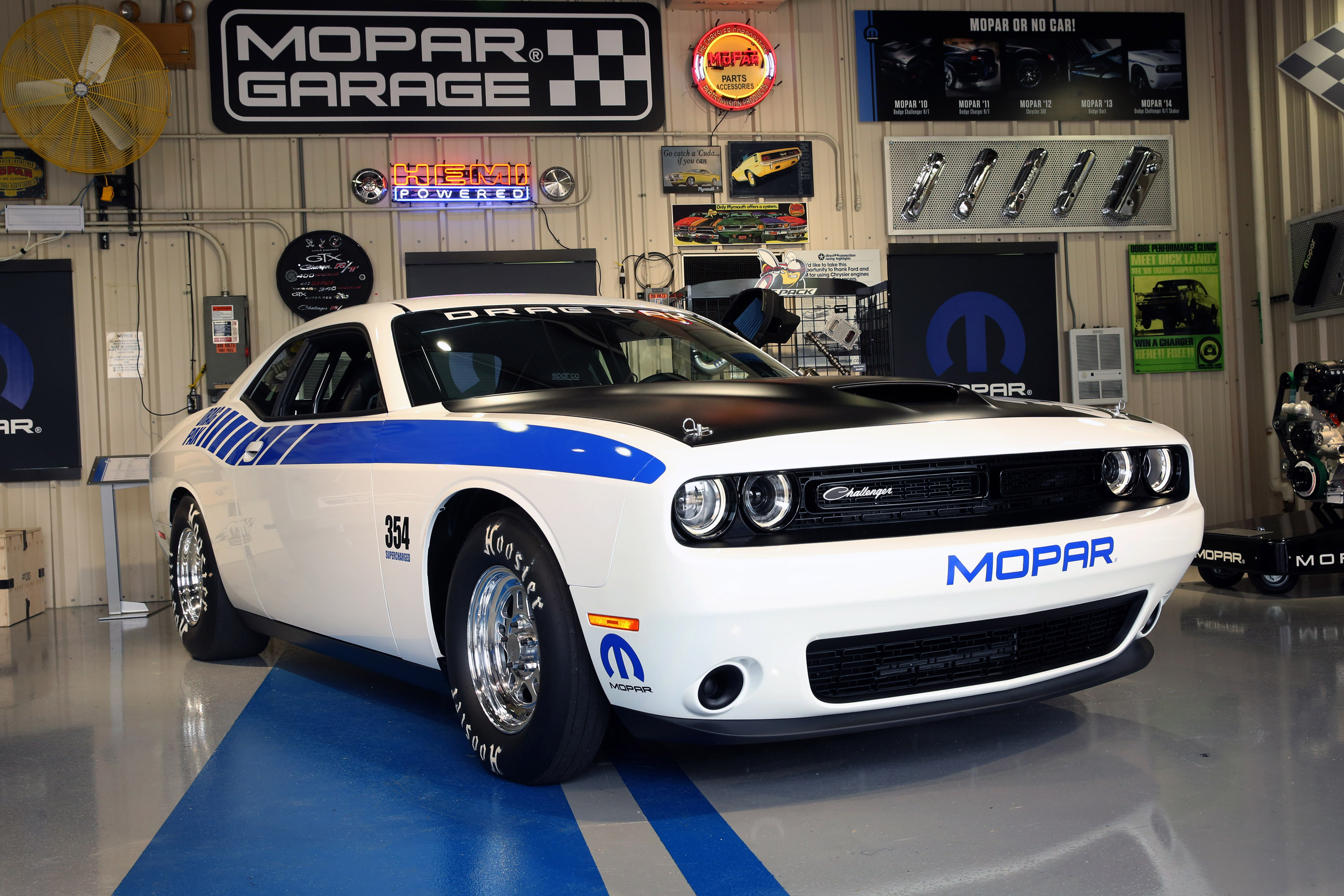 Mopar Dodge Challenger Drag Pak photo #15