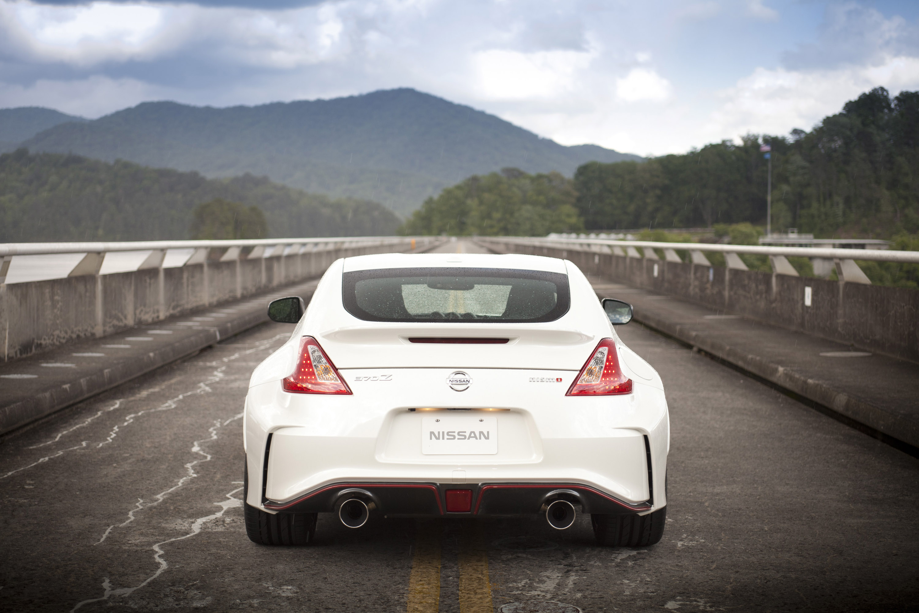 Nissan 370Z NISMO photo #15