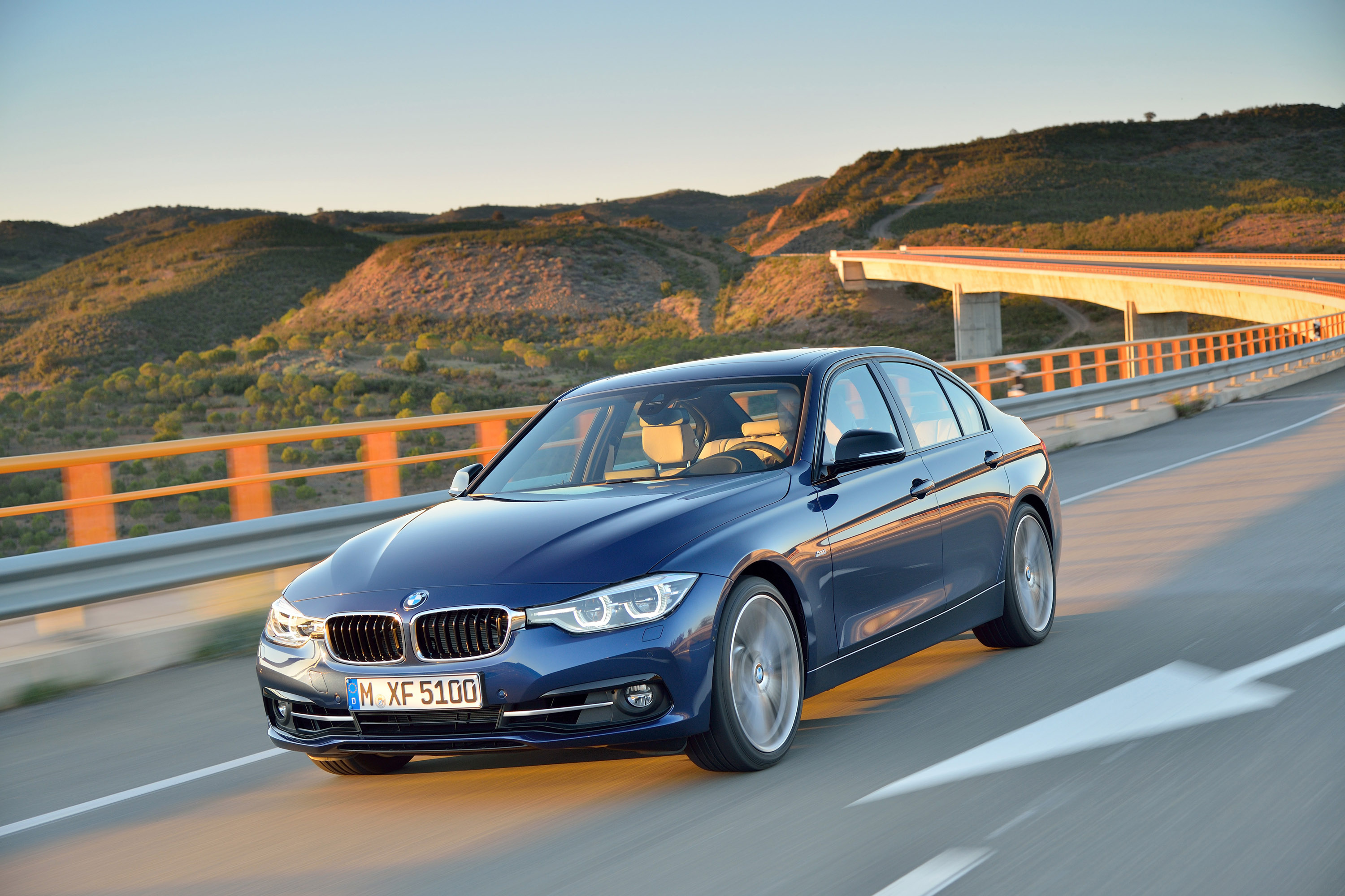 BMW 3-Series photo #15