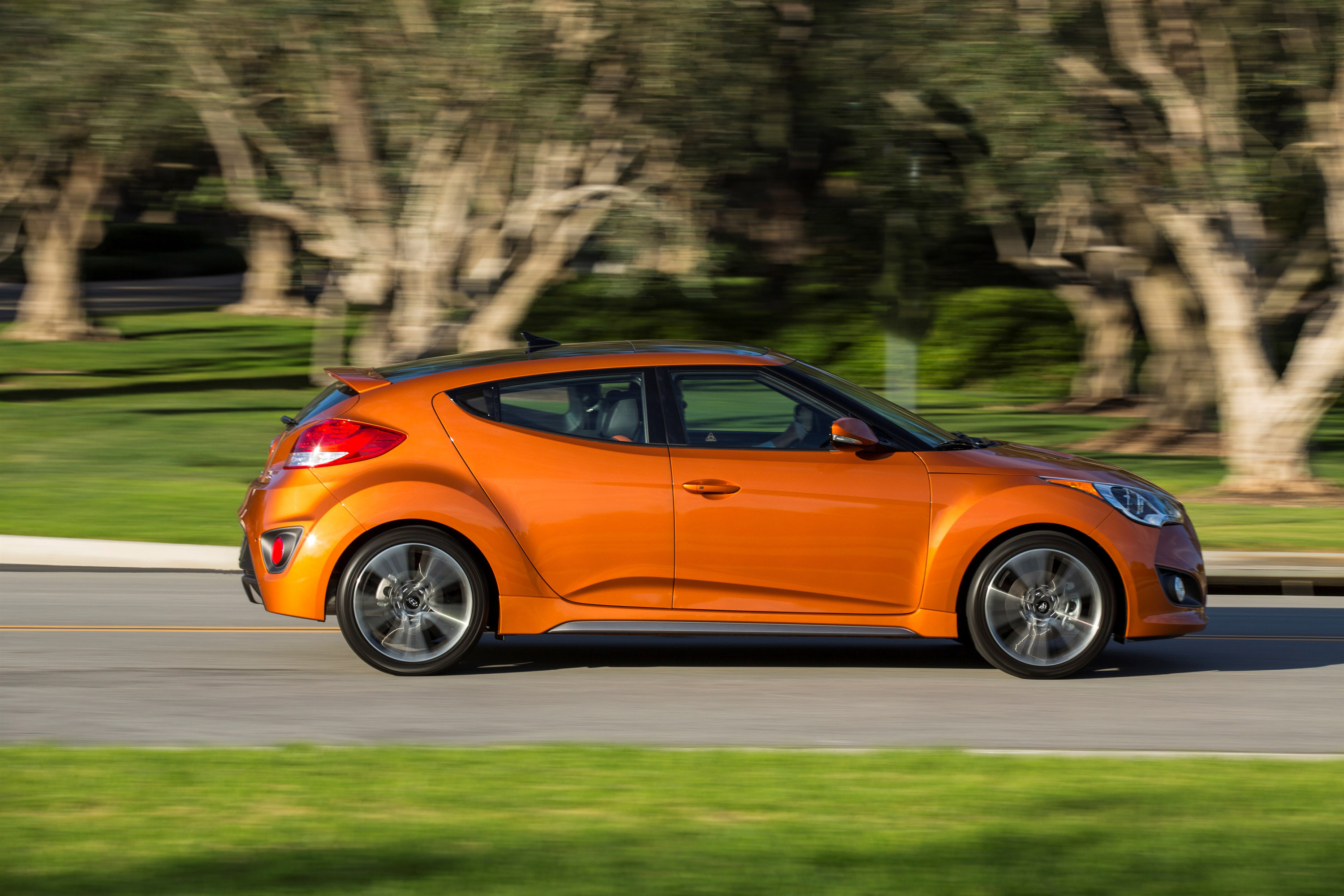 Hyundai Veloster photo #29