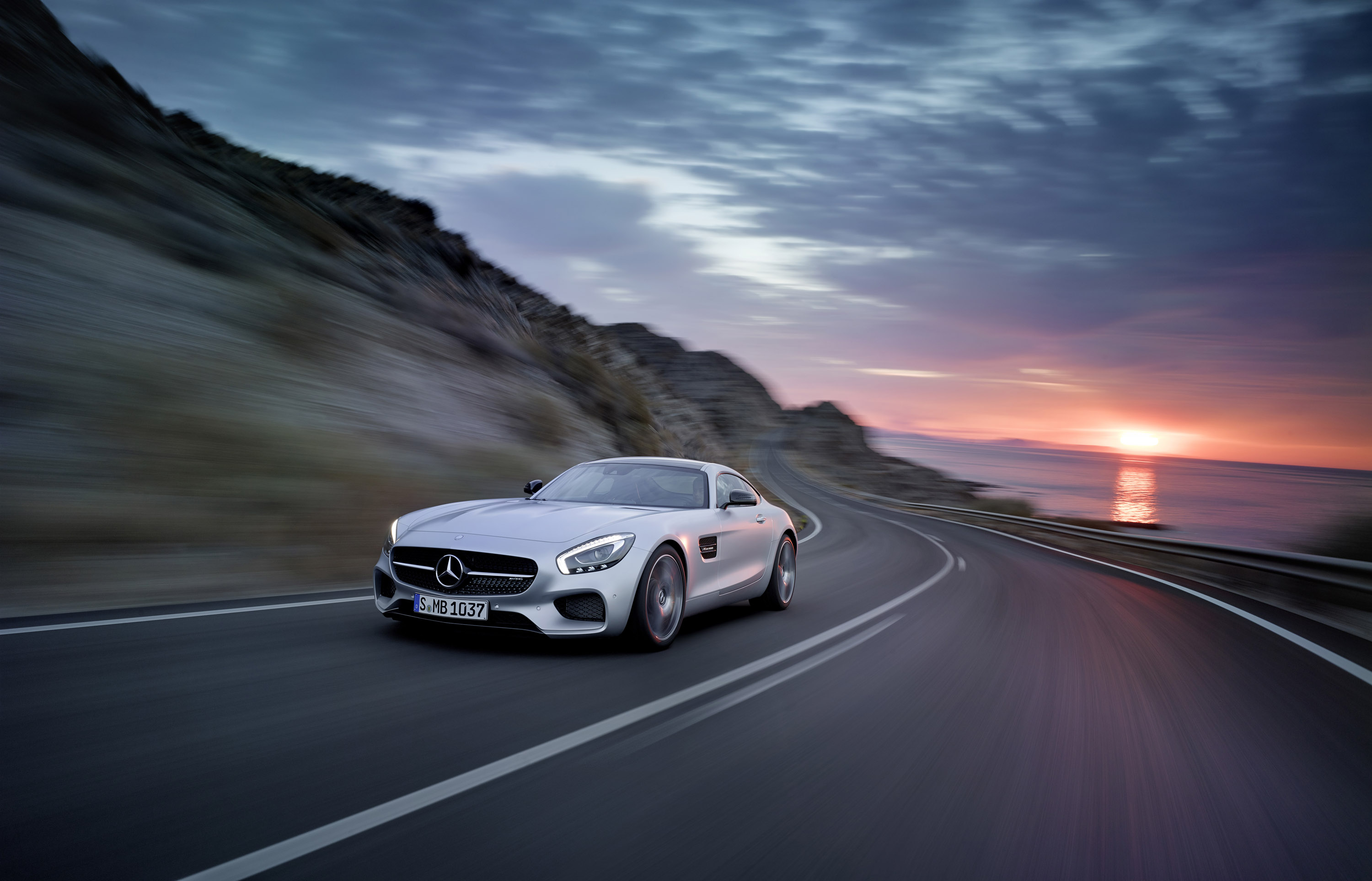 Mercedes-Benz AMG GT photo #33