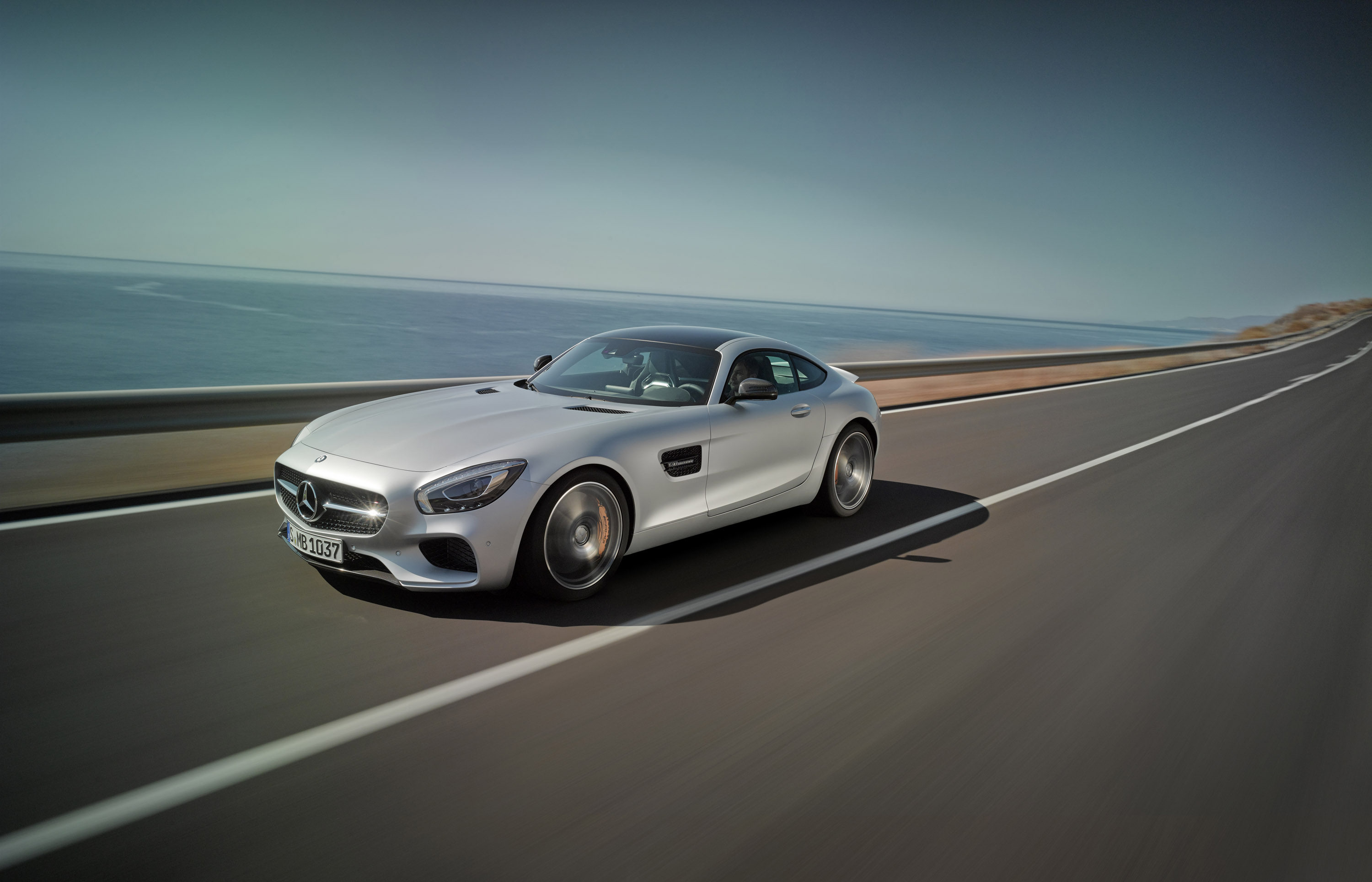 Mercedes-Benz AMG GT photo #36