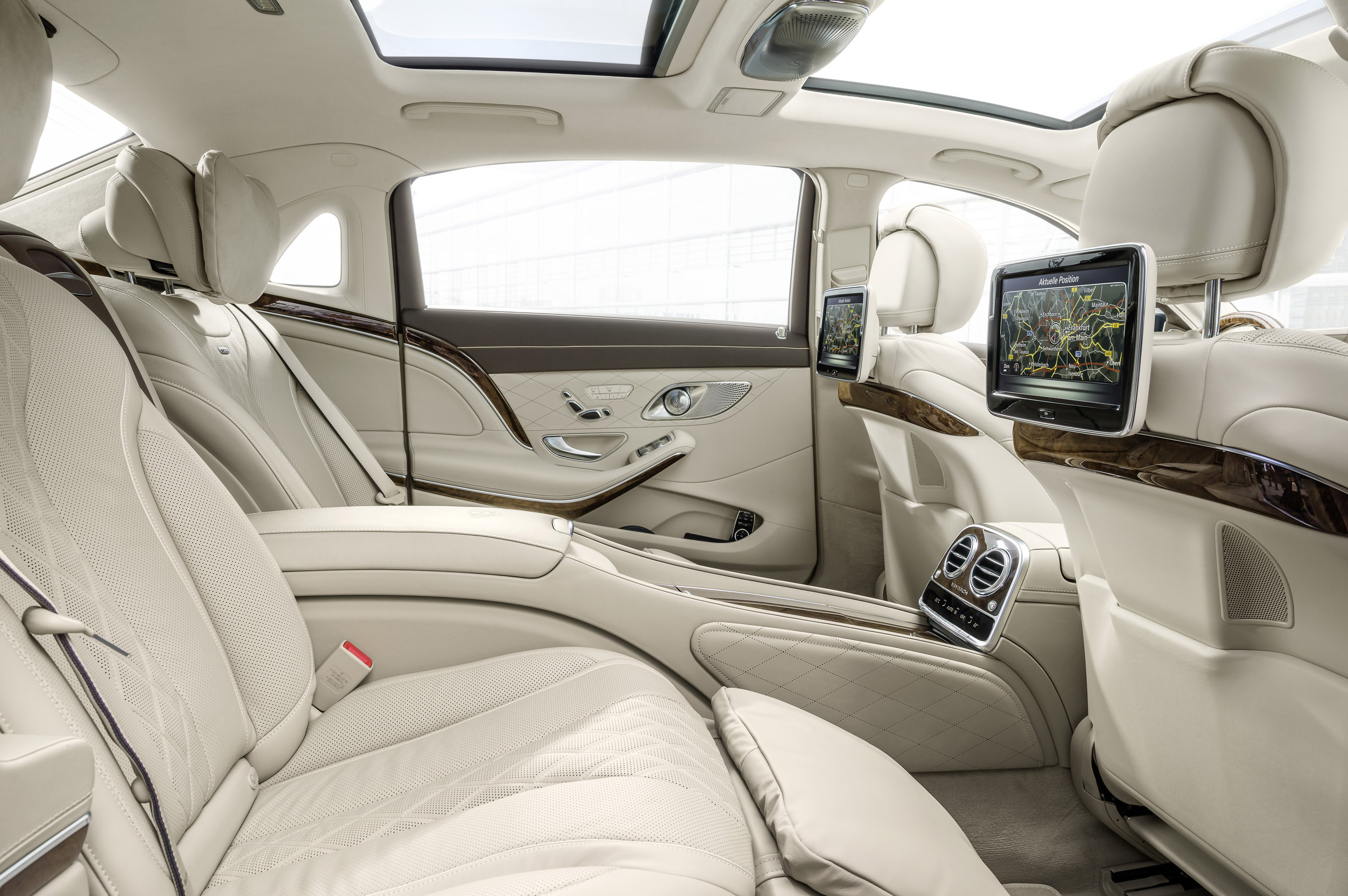 Mercedes-Benz S-Class Maybach photo #39