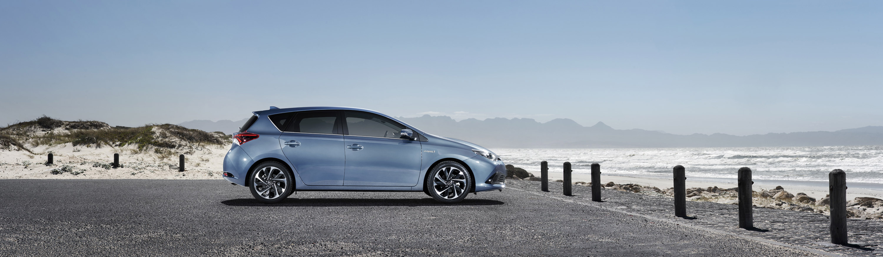 Toyota Auris photo #17