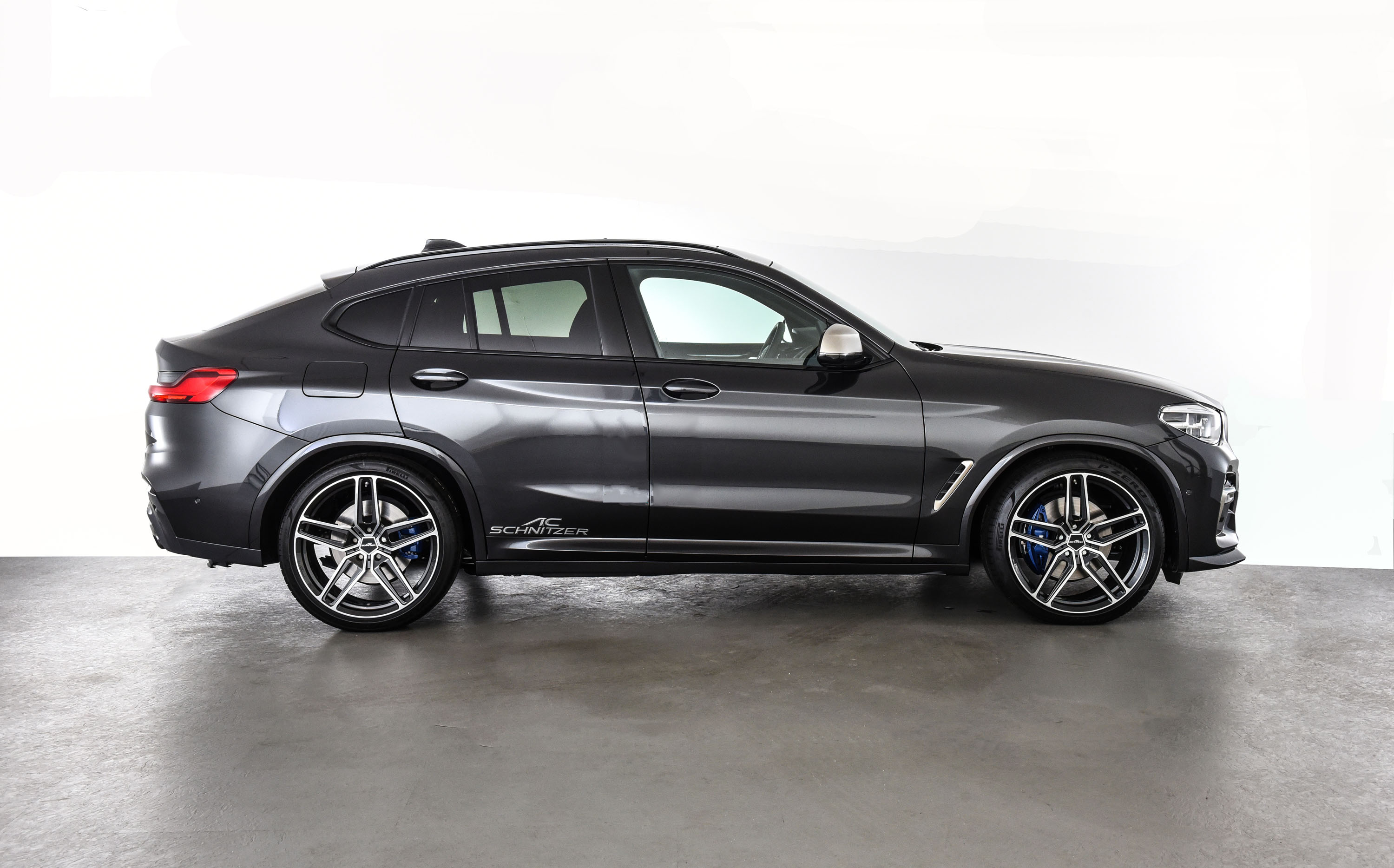 BMW X4 (G02) photo #16