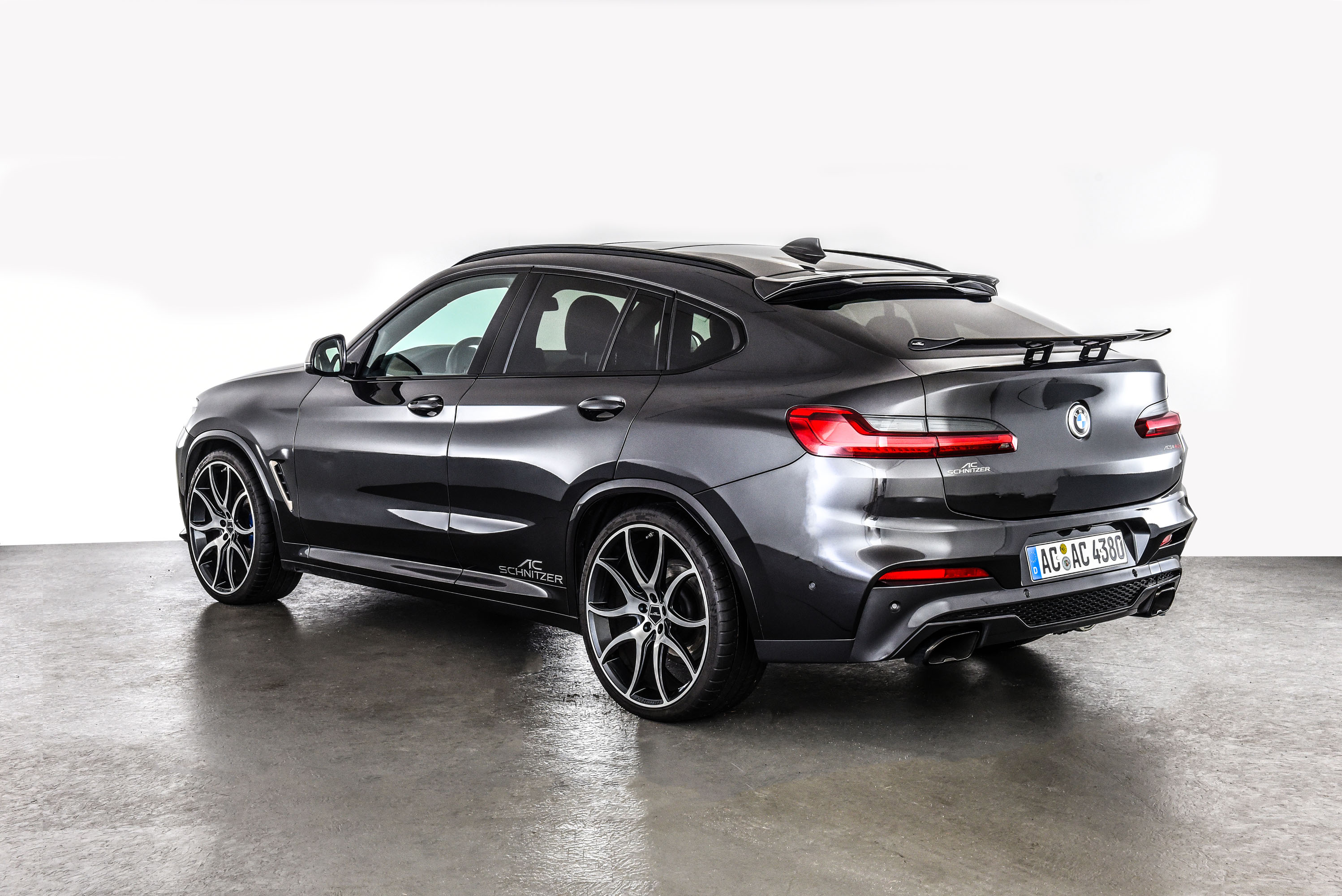 BMW X4 (G02) photo #22